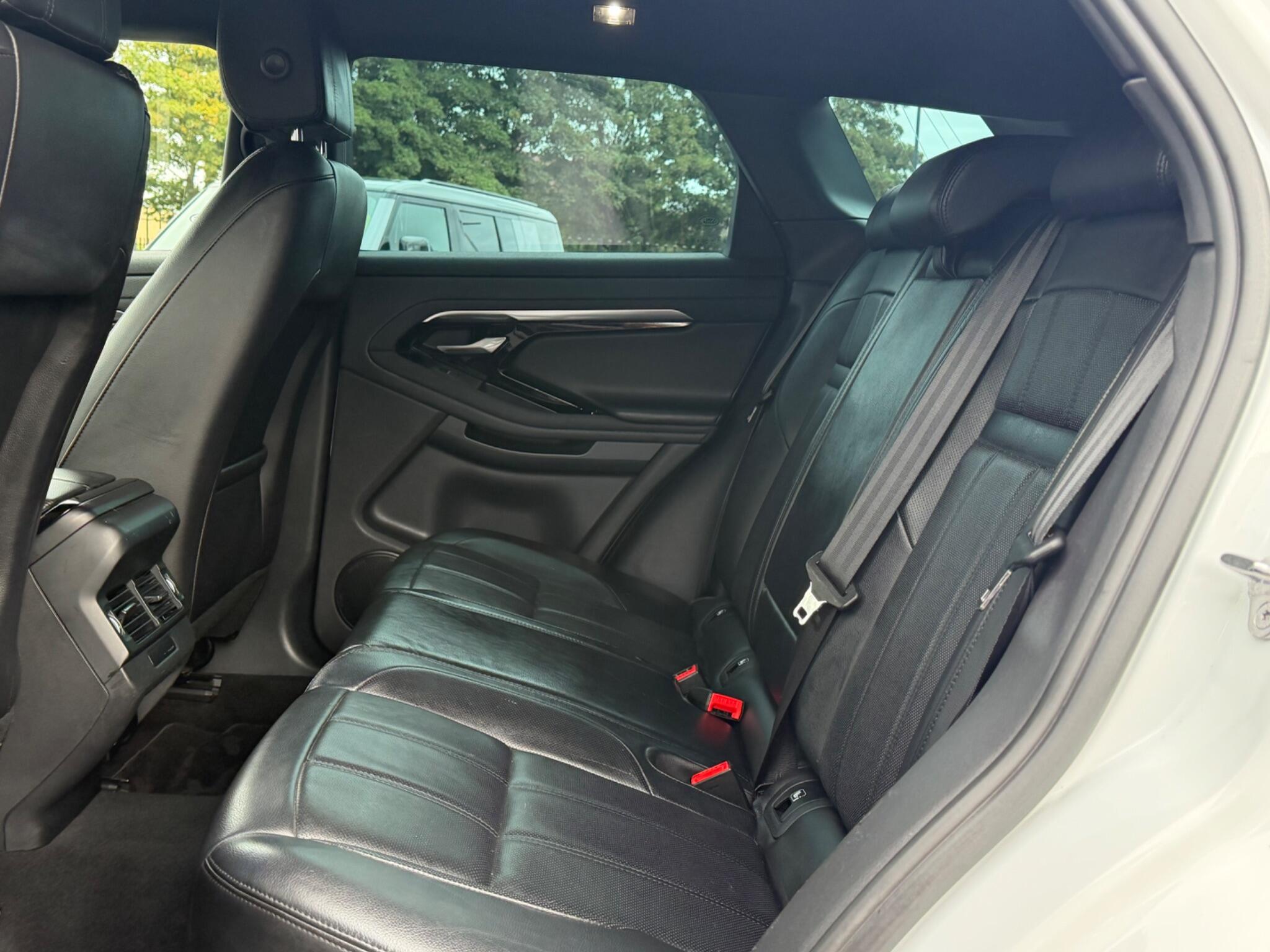 Land Rover Range Rover Evoque view 18