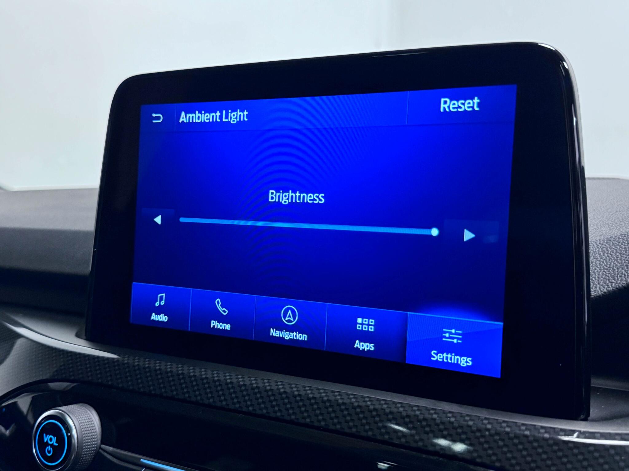 Ford Kuga view 50