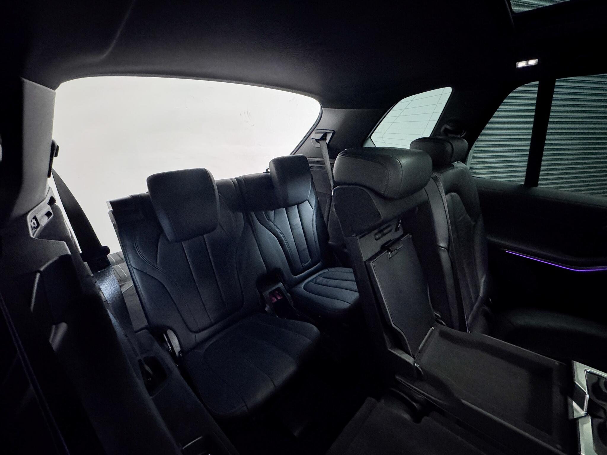 BMW X5 view 26