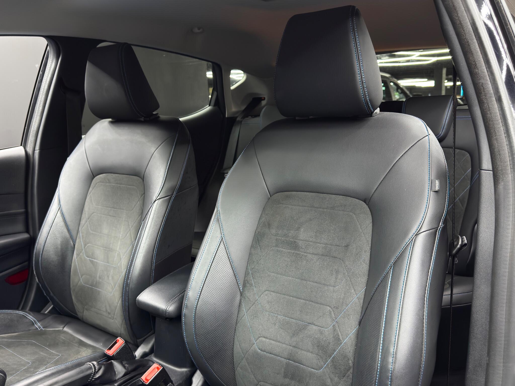 Ford Fiesta view 14