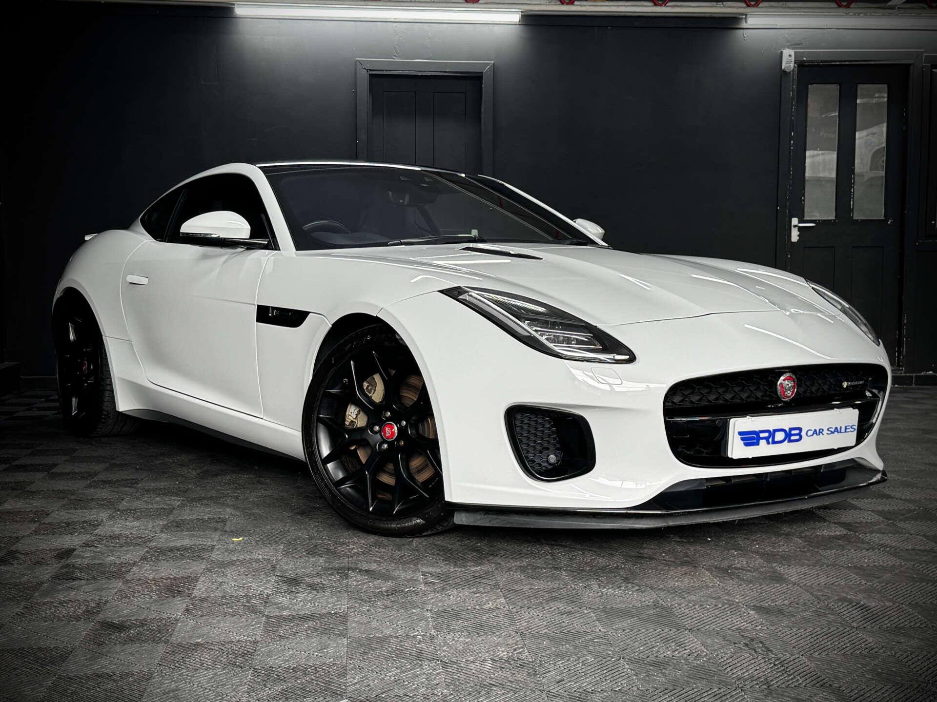 Jaguar F-Type view 10
