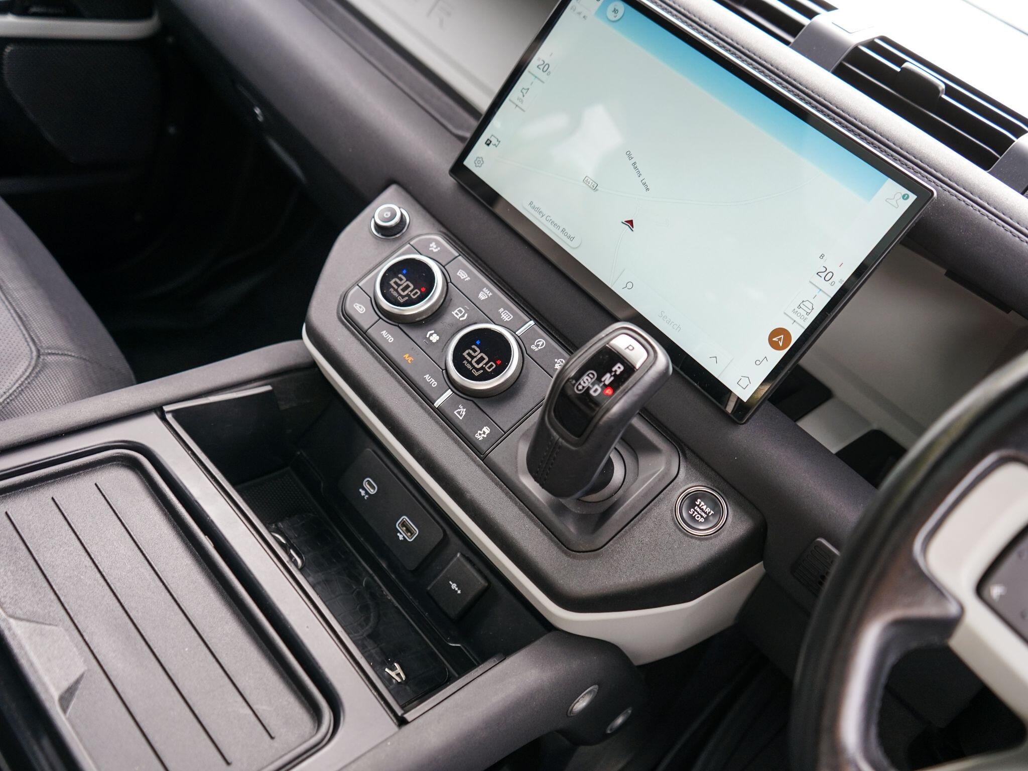 Land Rover Defender view 6