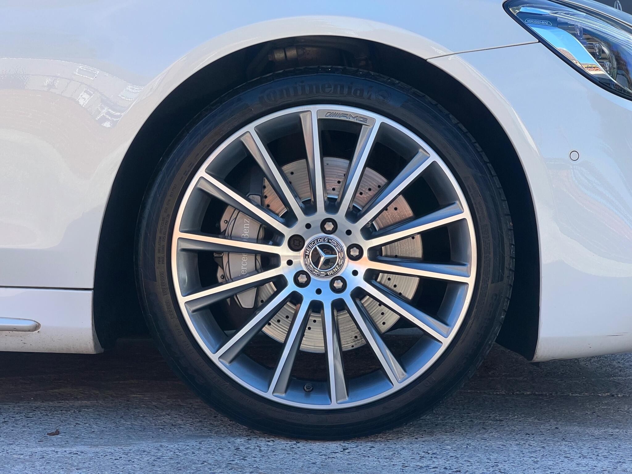 Mercedes-Benz S-Class view 8