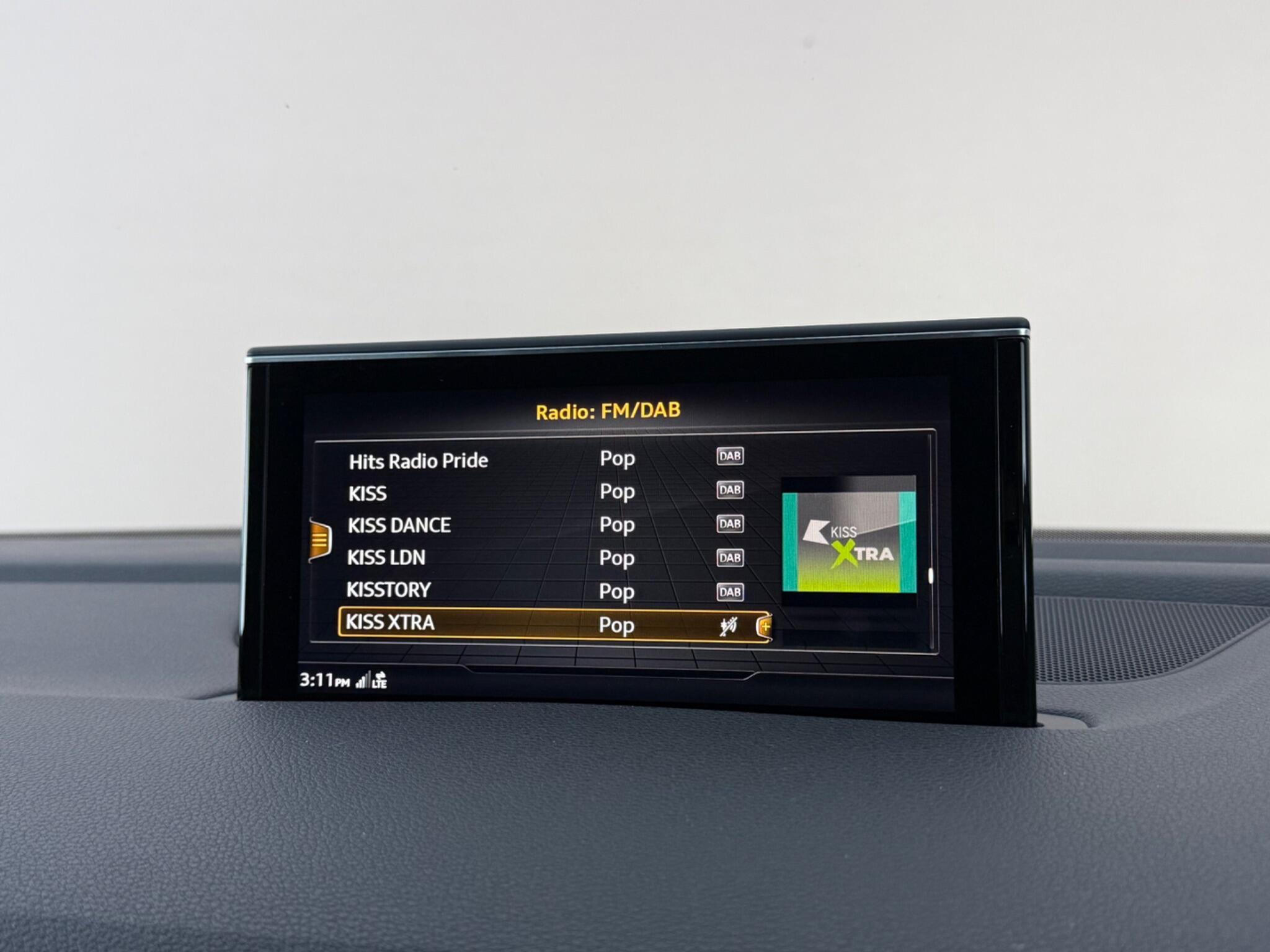 Audi Q7 view 27