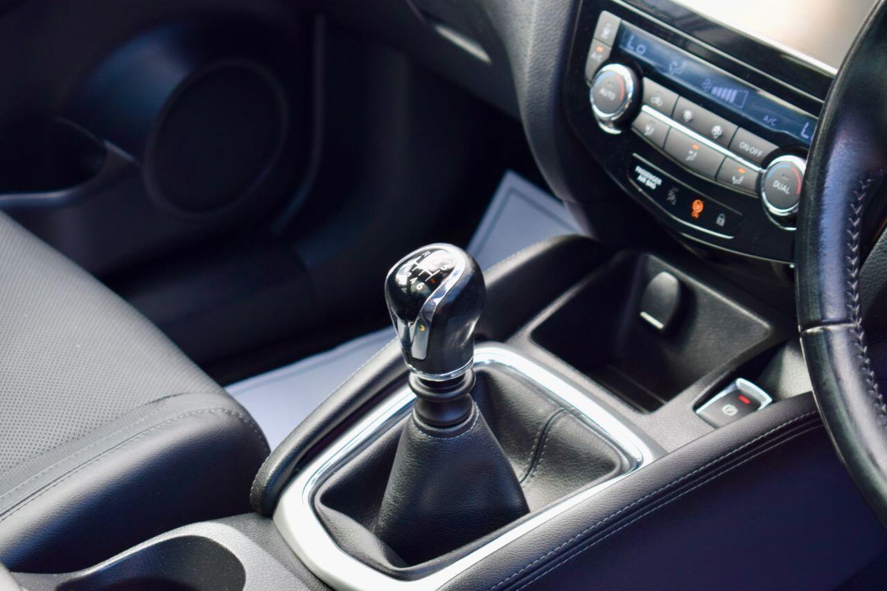 Nissan Qashqai view 24