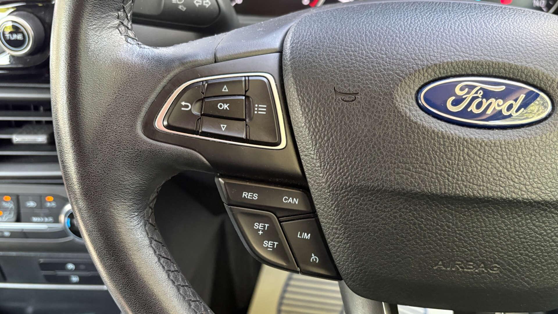Ford Ecosport view 17