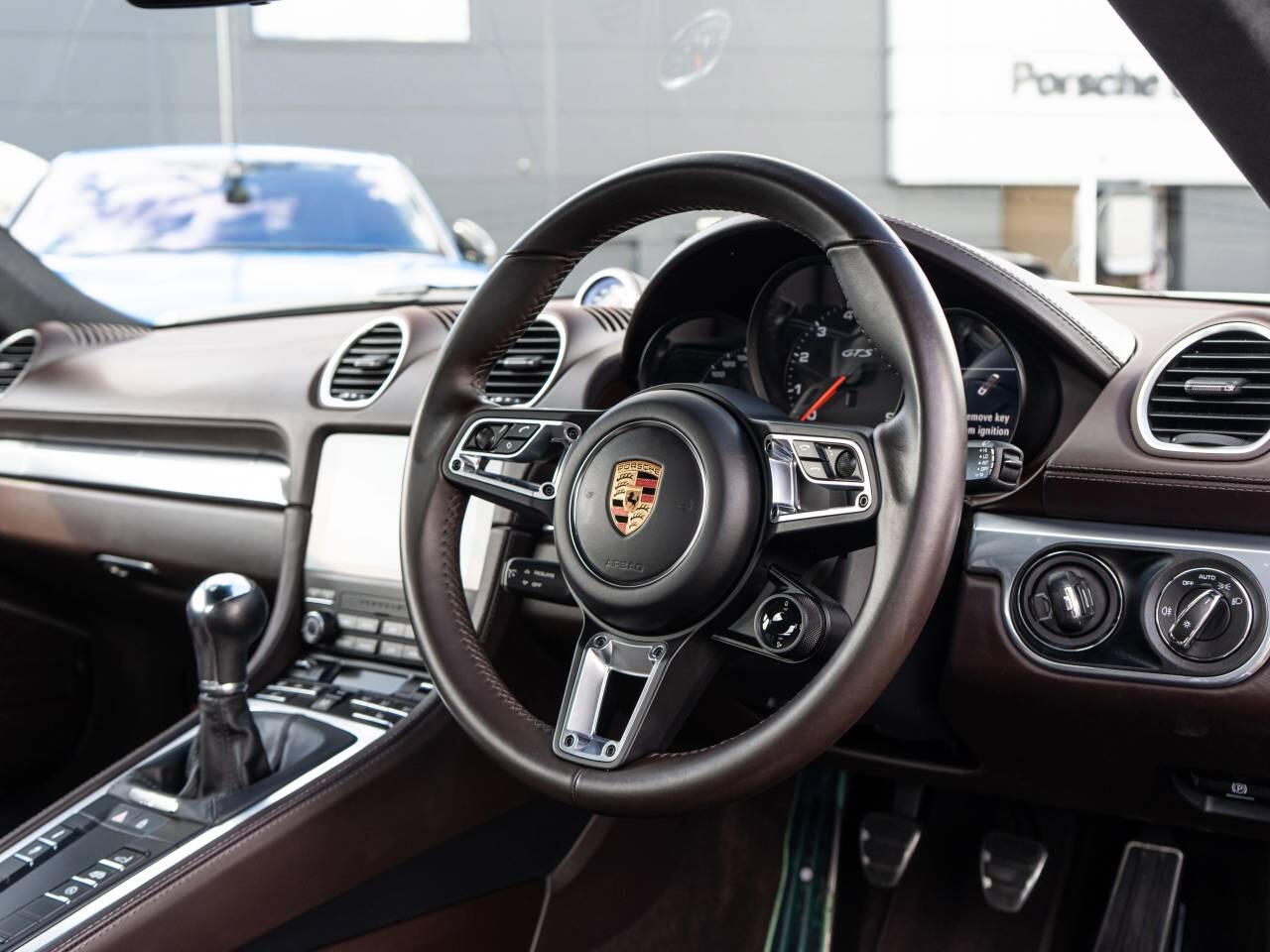Porsche Cayman view 4