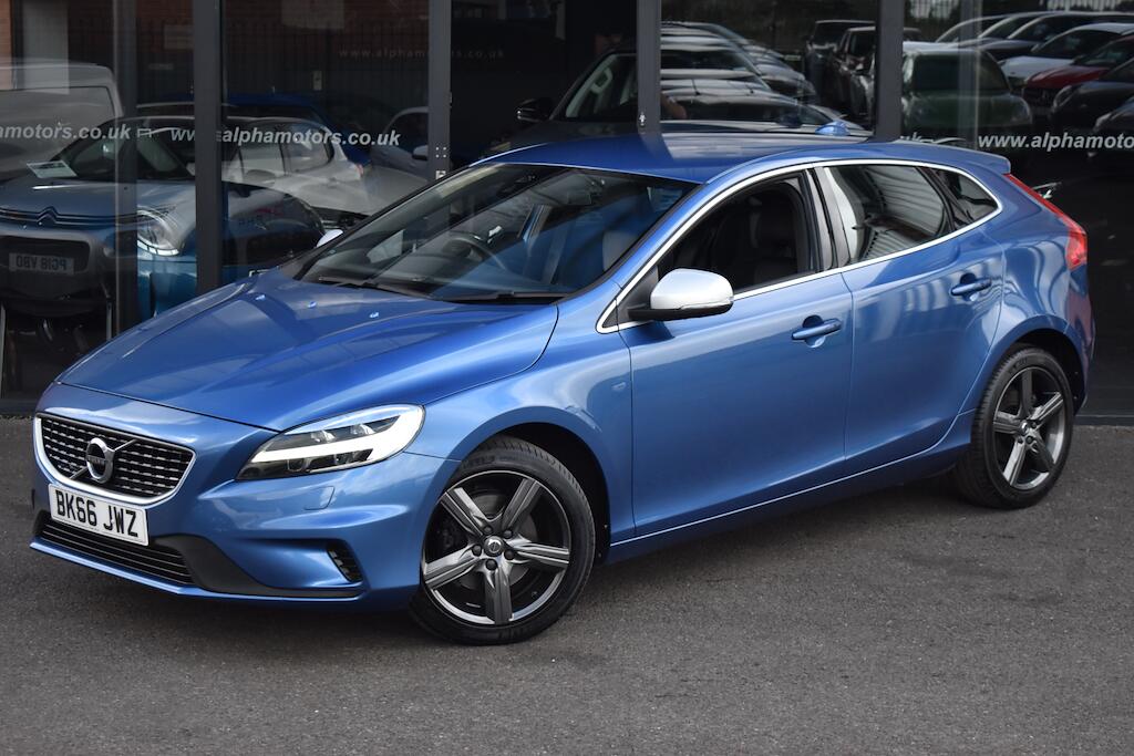 Volvo V40 view 6