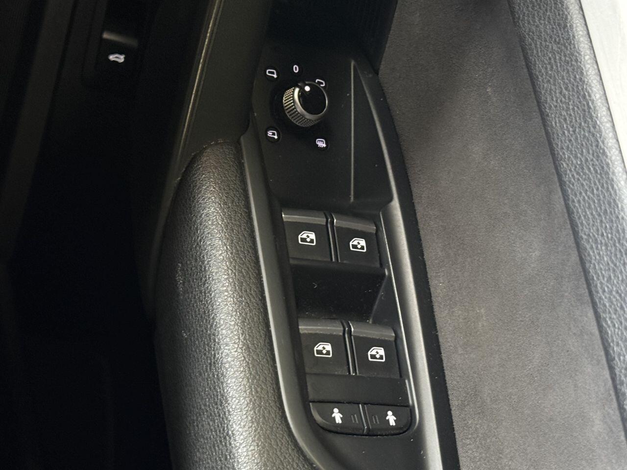 Audi Q5 view 46