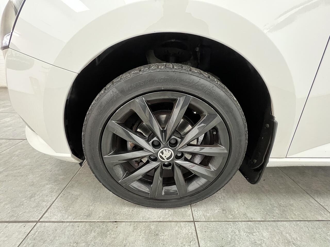 Skoda Fabia view 19