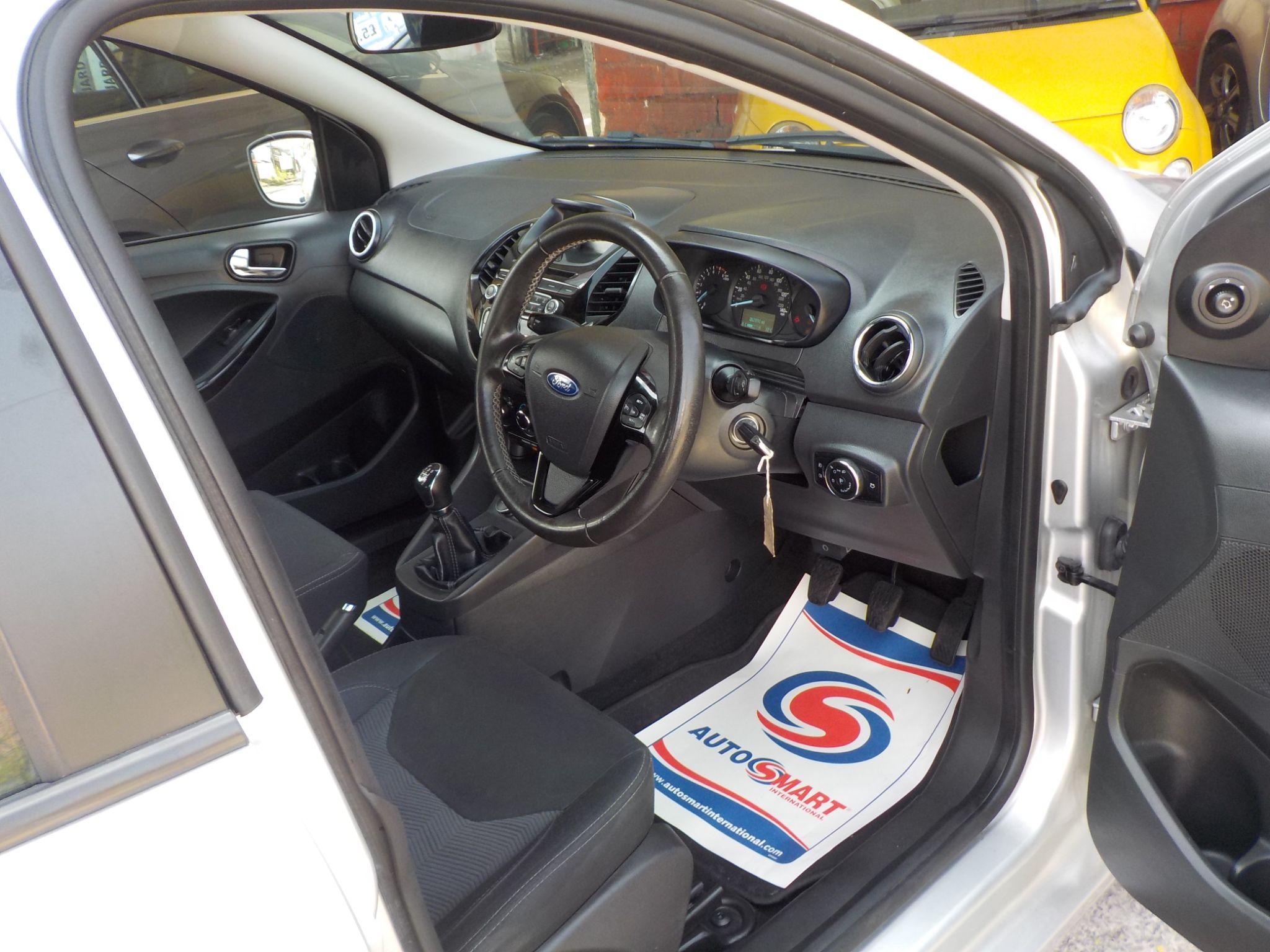 Ford Ka+ 1.2 Ti-VCT Zetec Euro 6 5dr