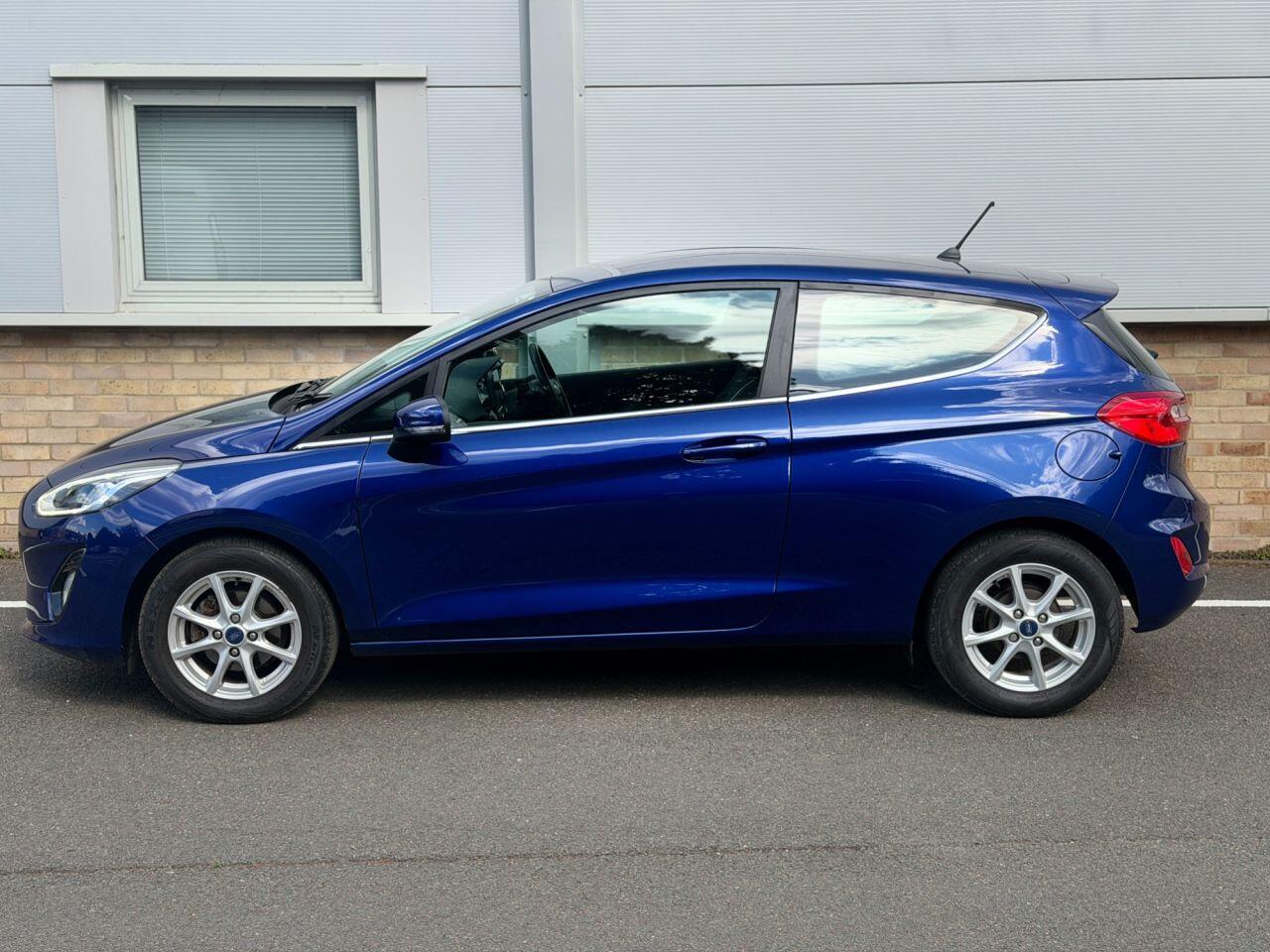 Ford Fiesta view 29