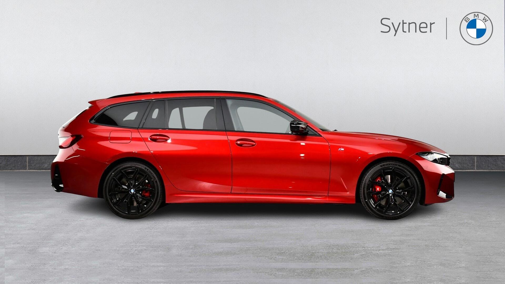 BMW 3 Series view 3
