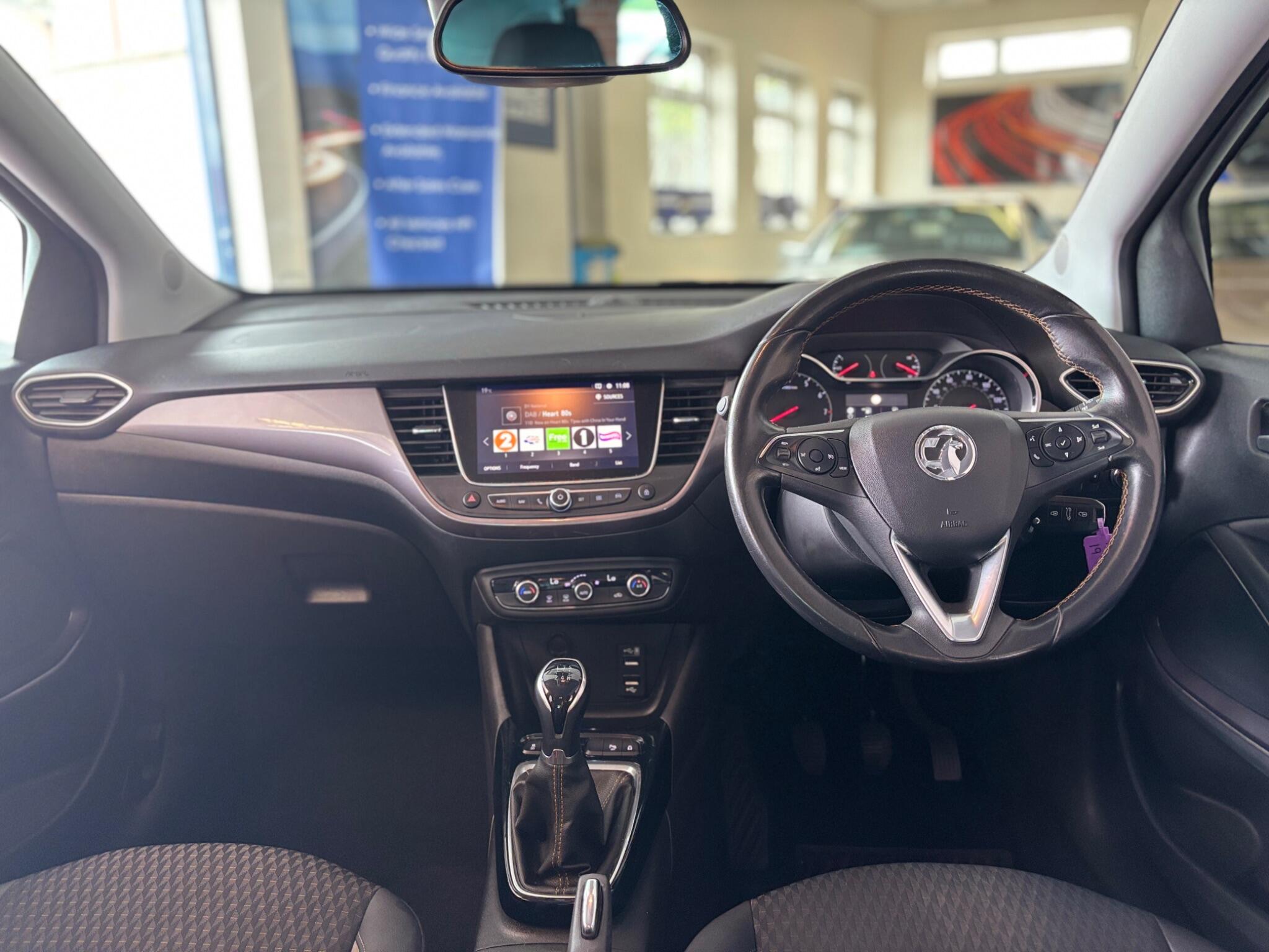 Vauxhall Crossland X view 8