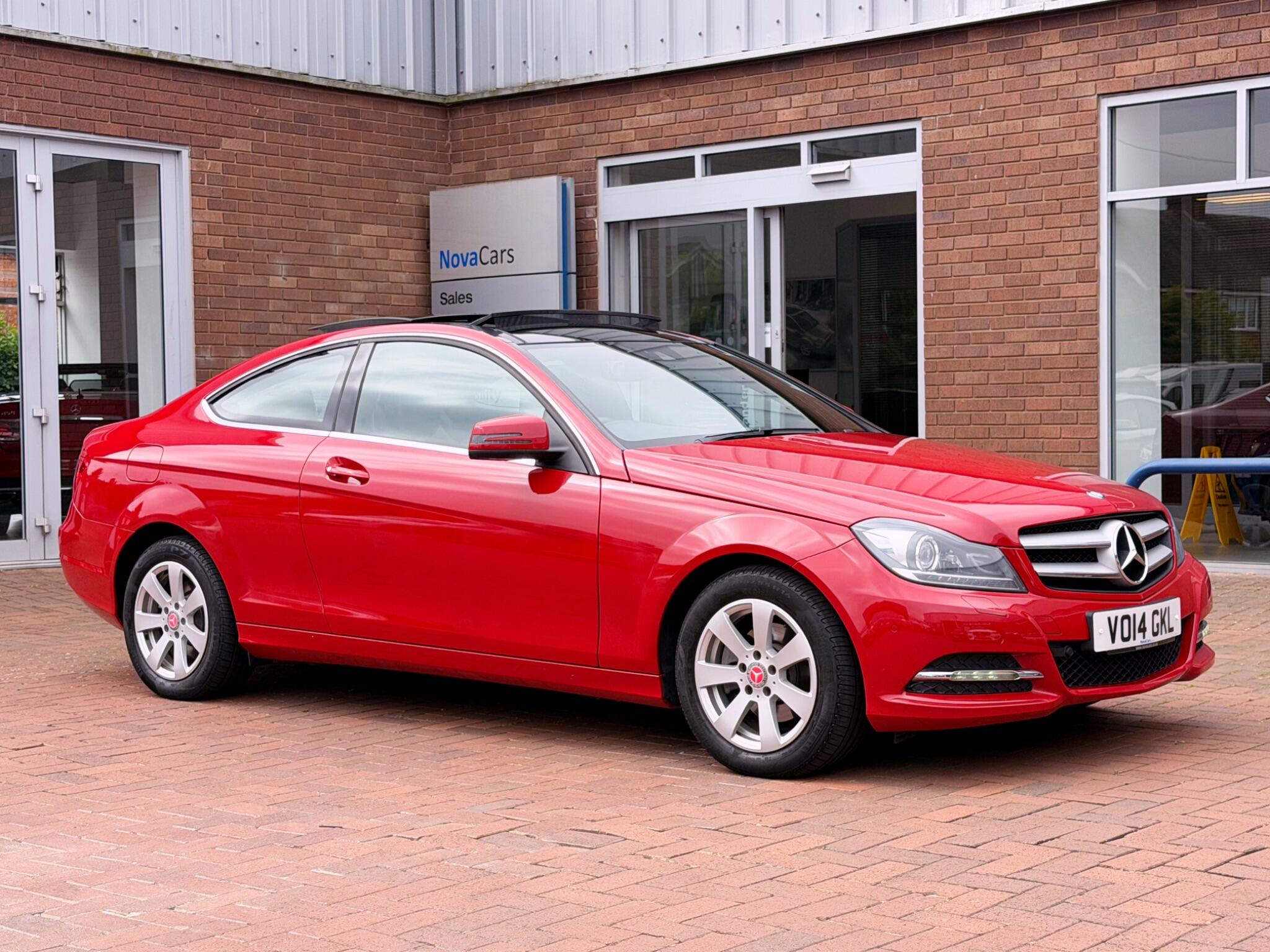 Mercedes-Benz C-Class view 12