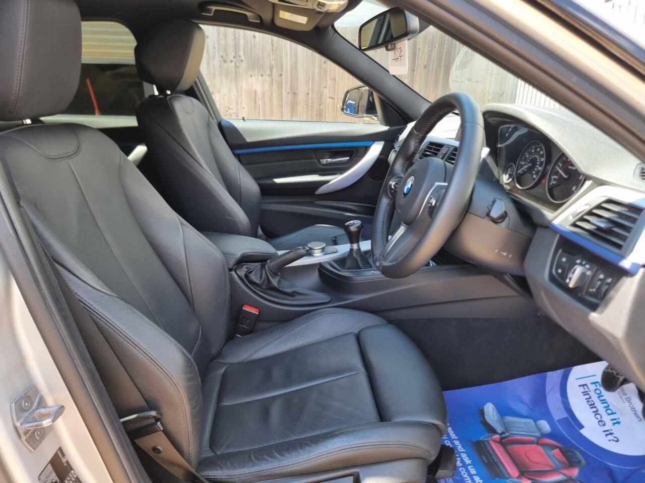 BMW 3 Series view 39