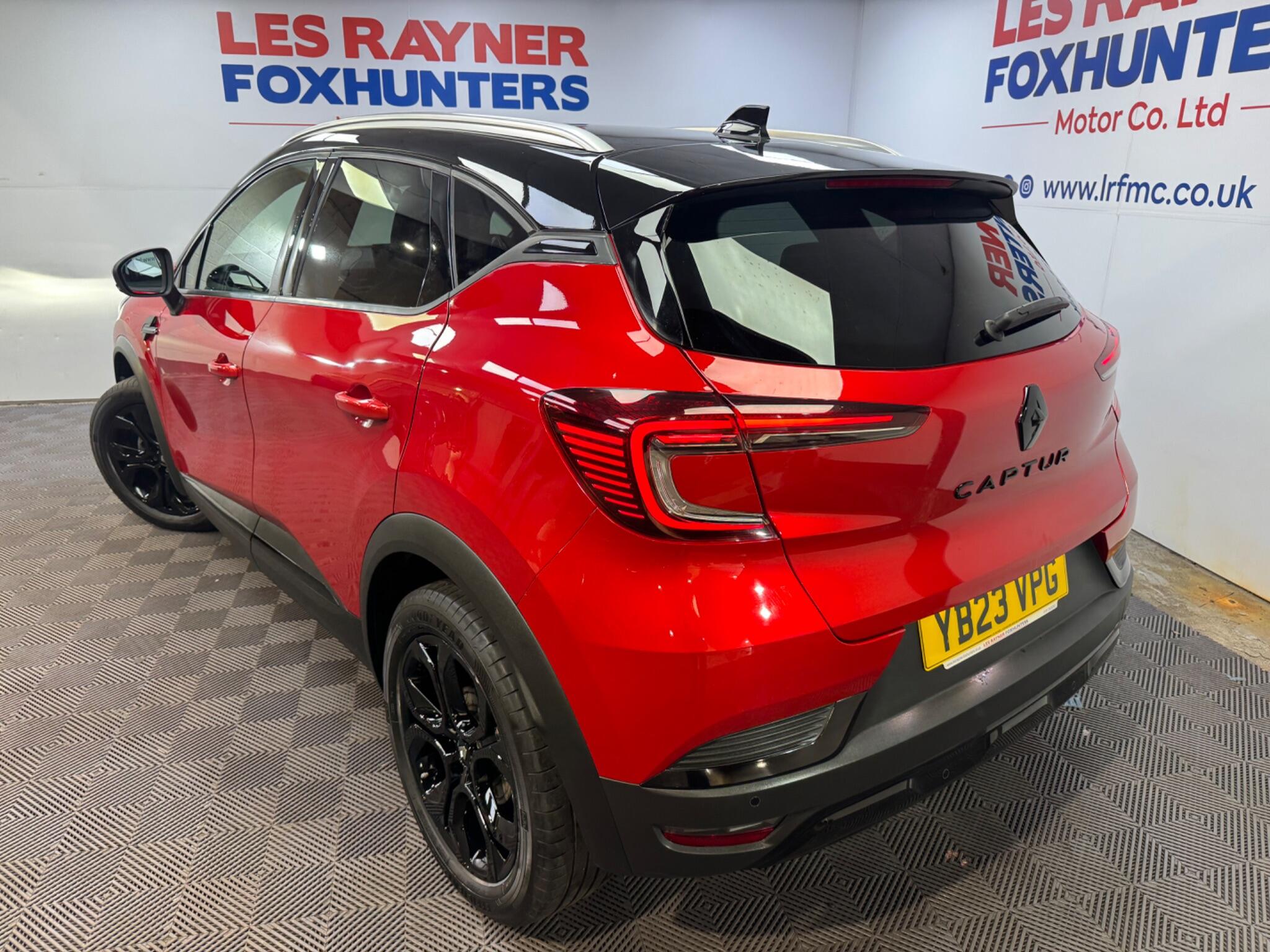 Renault Captur view 3
