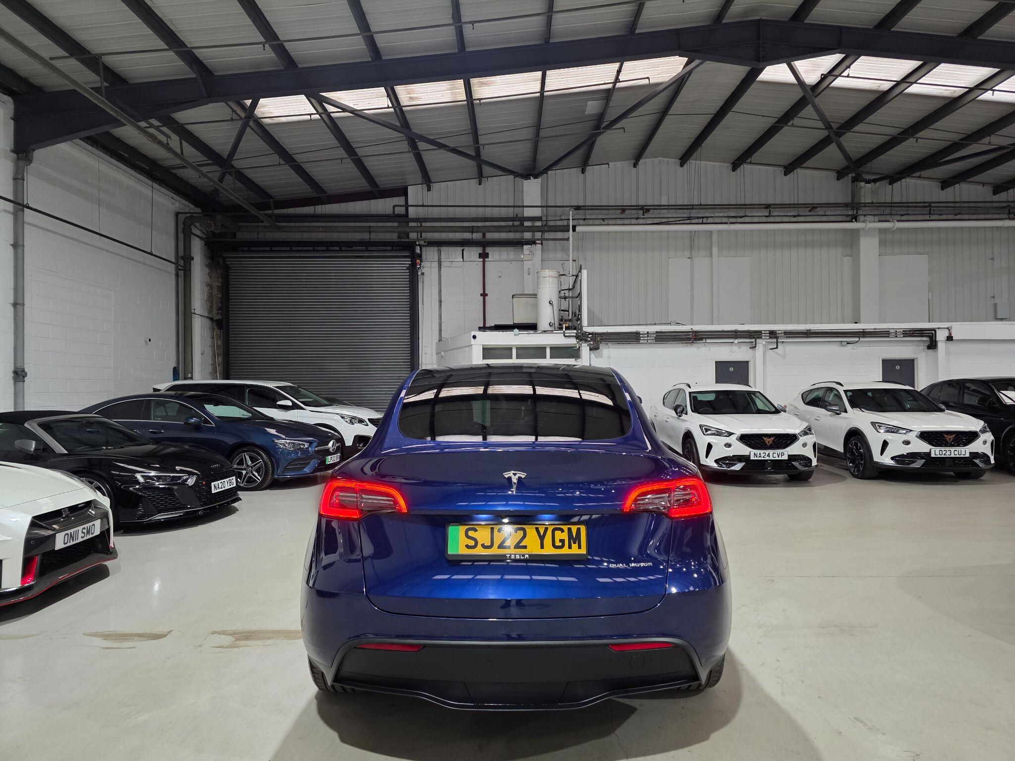 Tesla Model Y view 4
