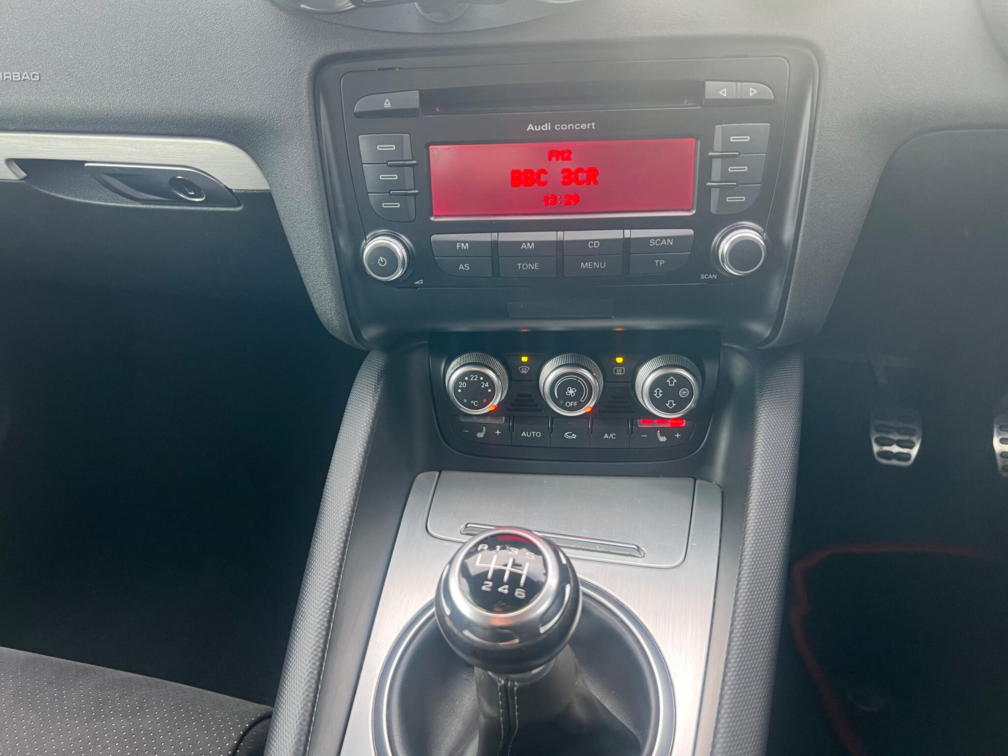 2013 Audi TT image 22