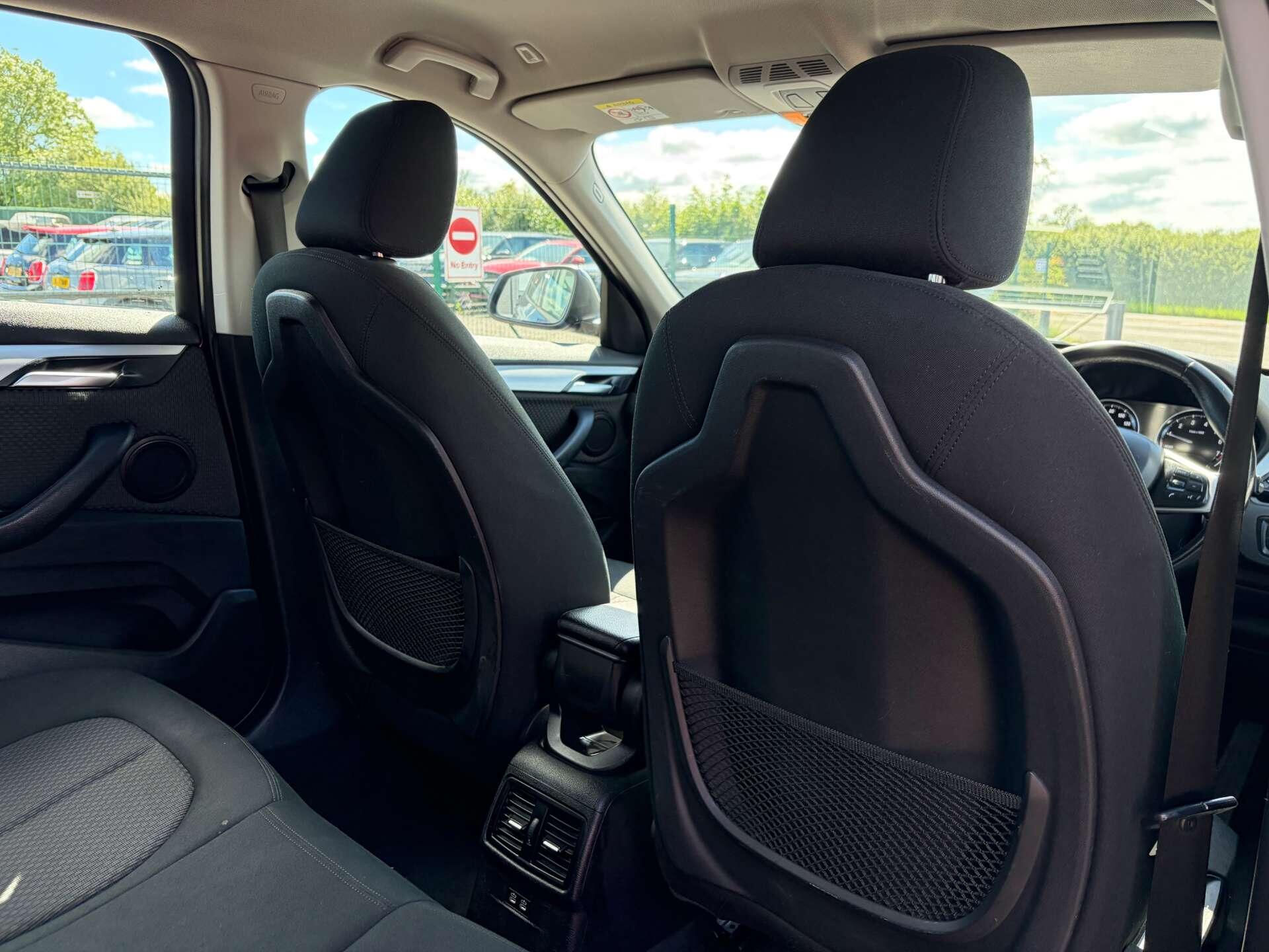 BMW X1 view 30