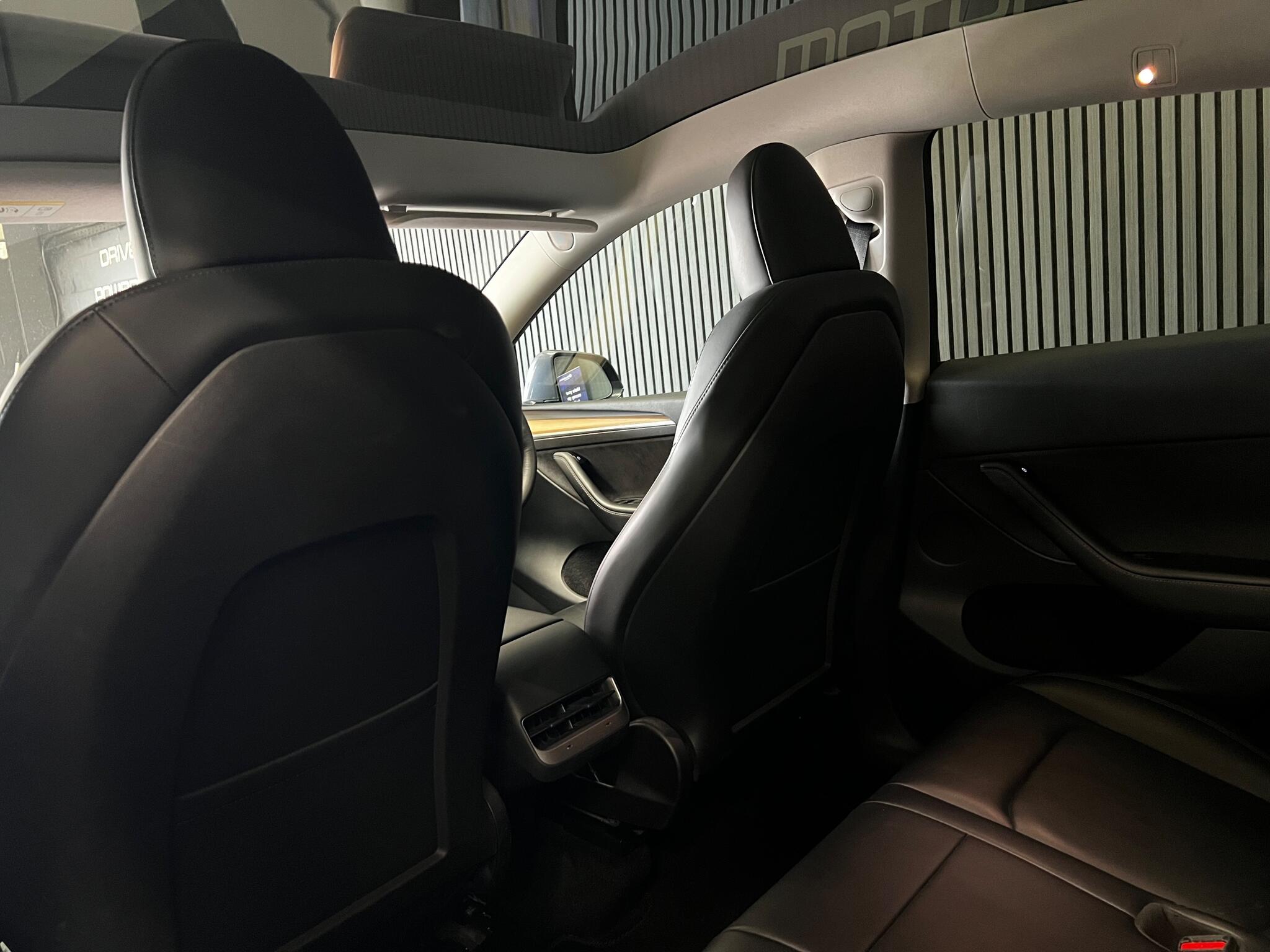 Tesla Model Y view 18