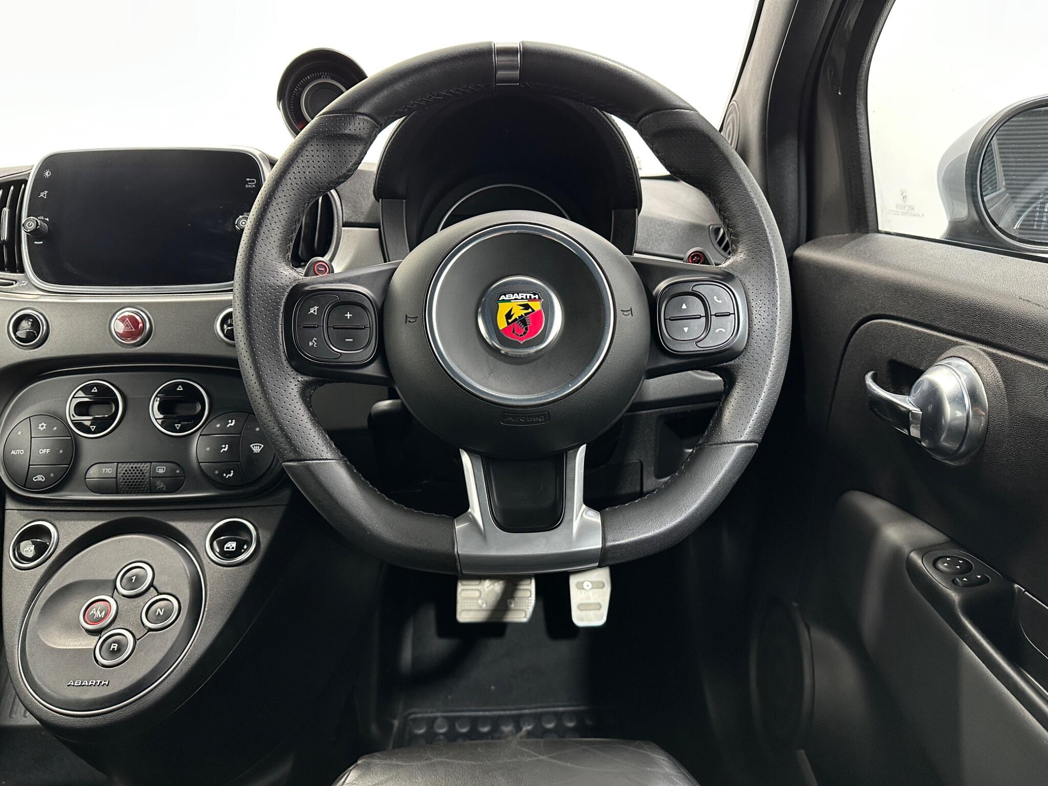 Abarth 595 view 13