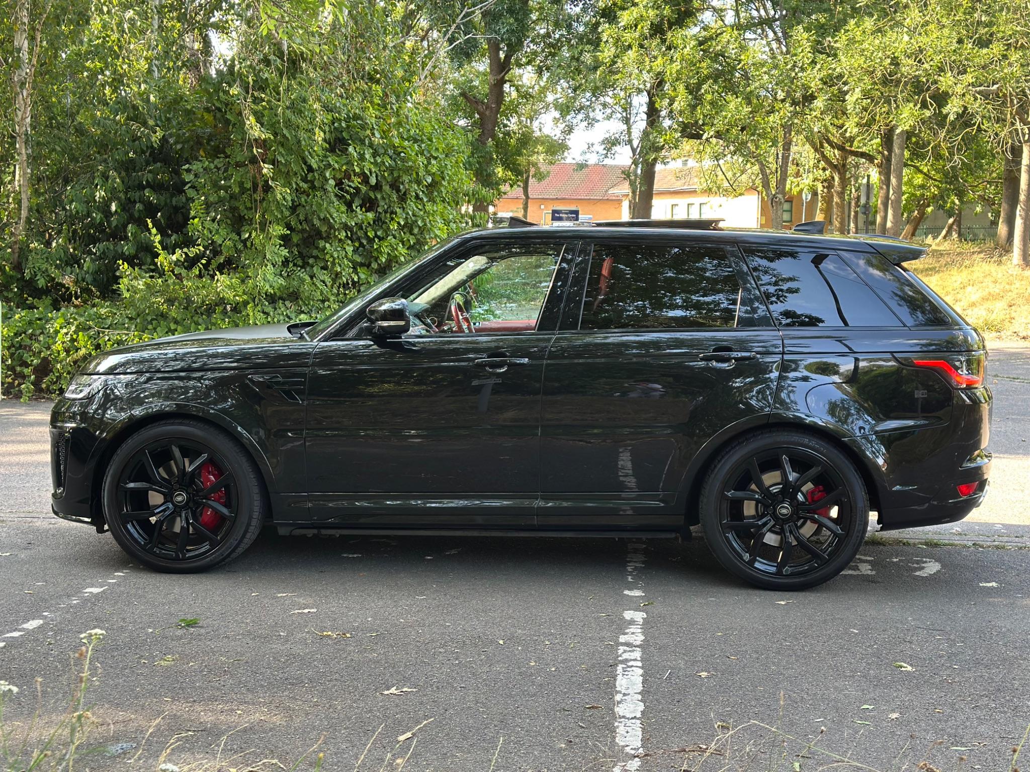 Land Rover Range Rover Sport view 10