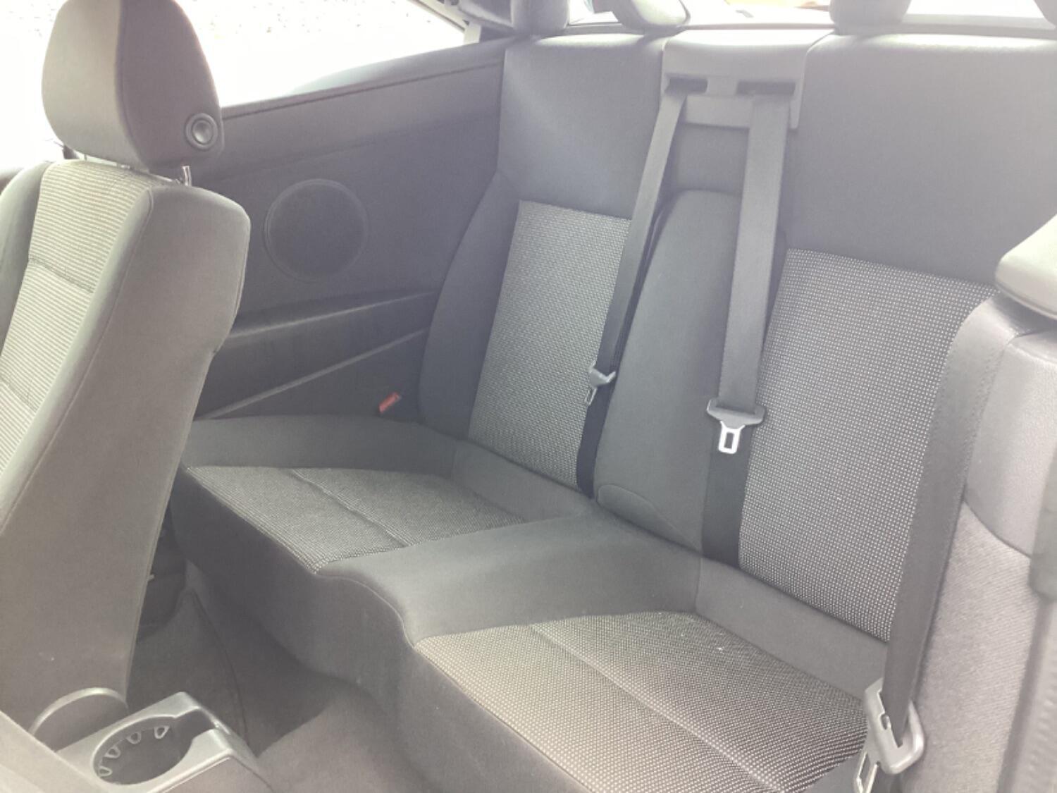 Vauxhall Astra view 14