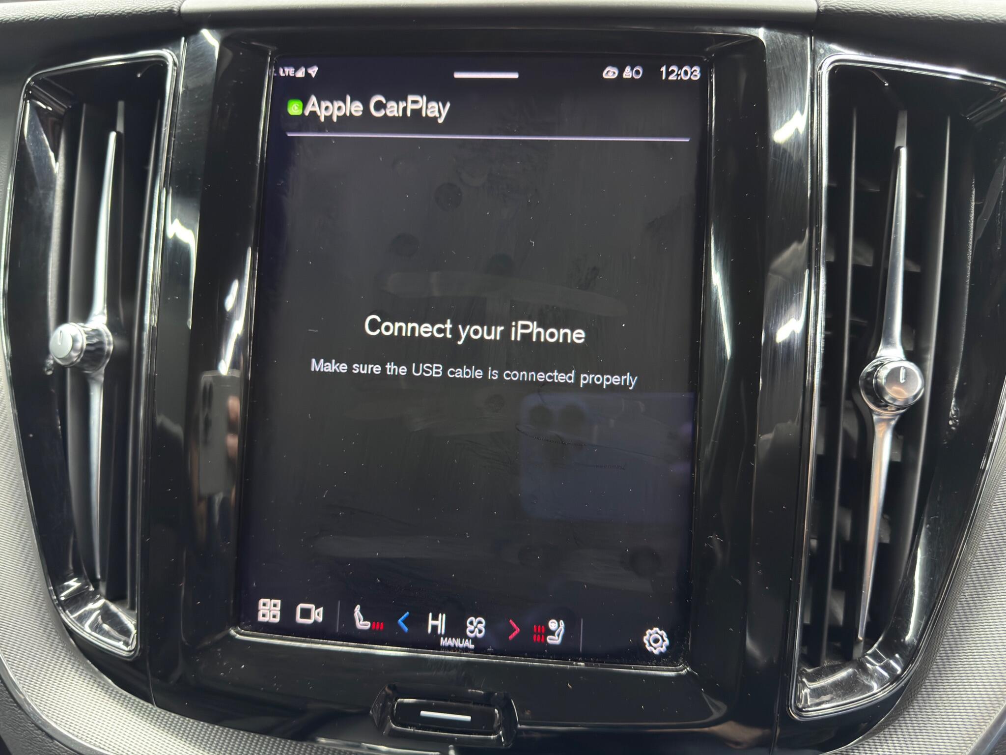 Volvo XC60 view 29