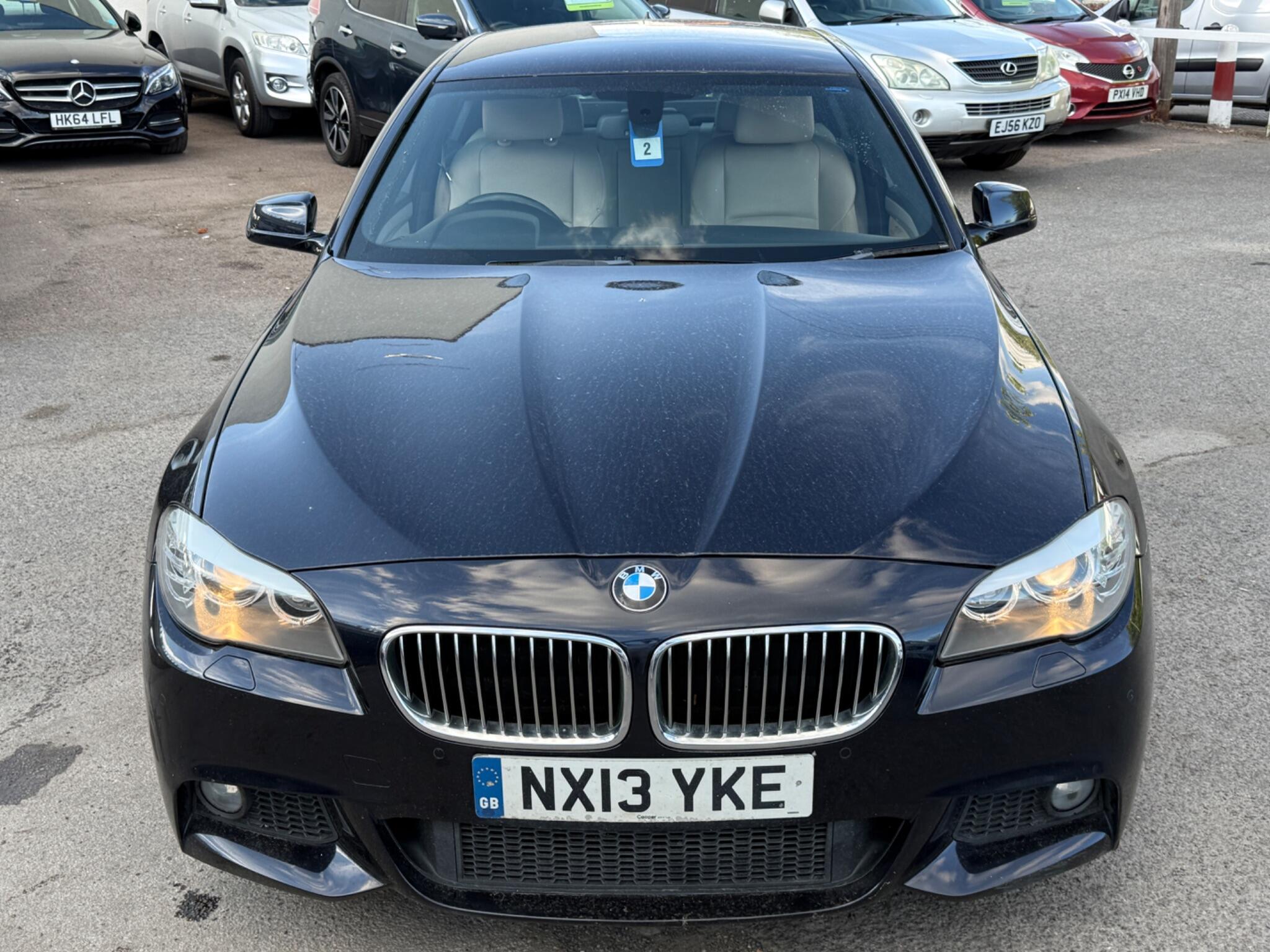 BMW 5 Series - Image 8