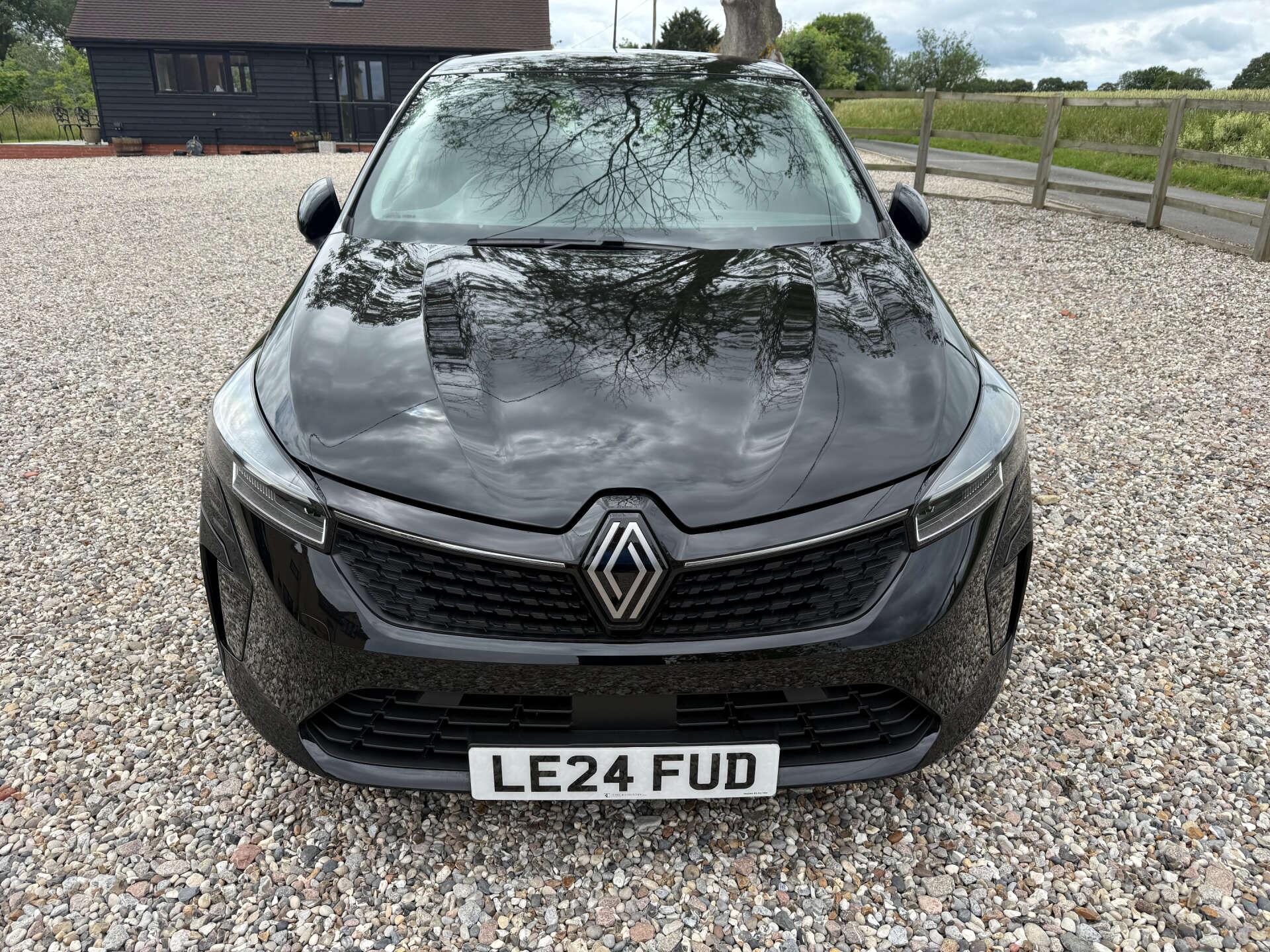 Renault Clio view 7