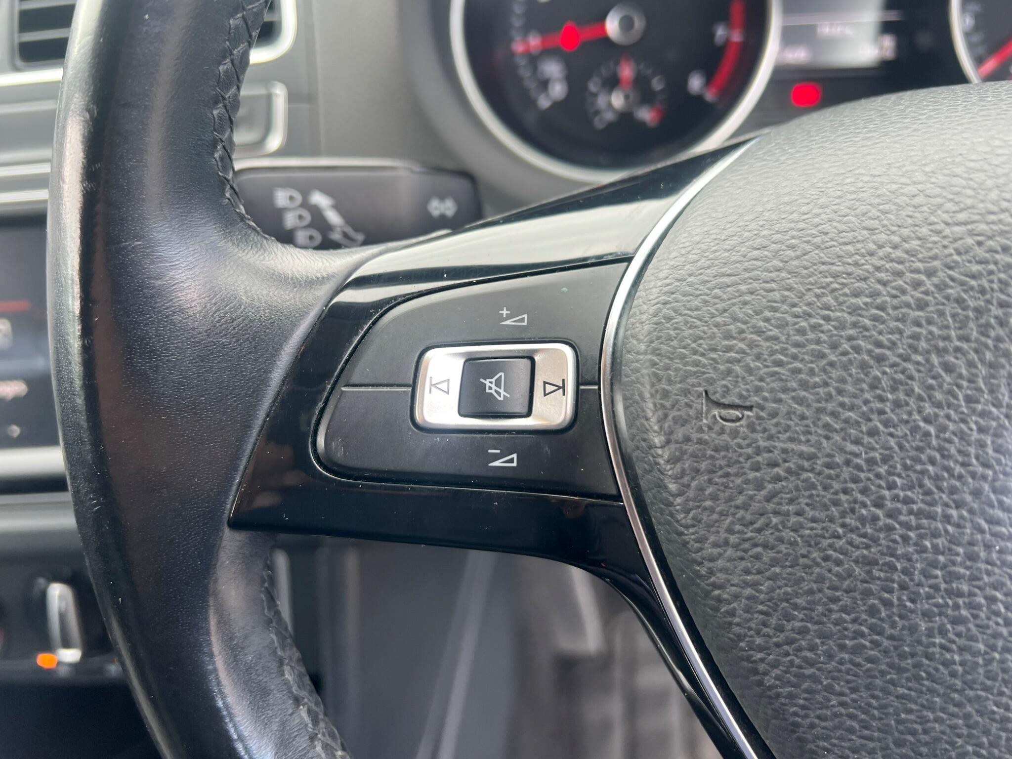 Volkswagen Polo view 31
