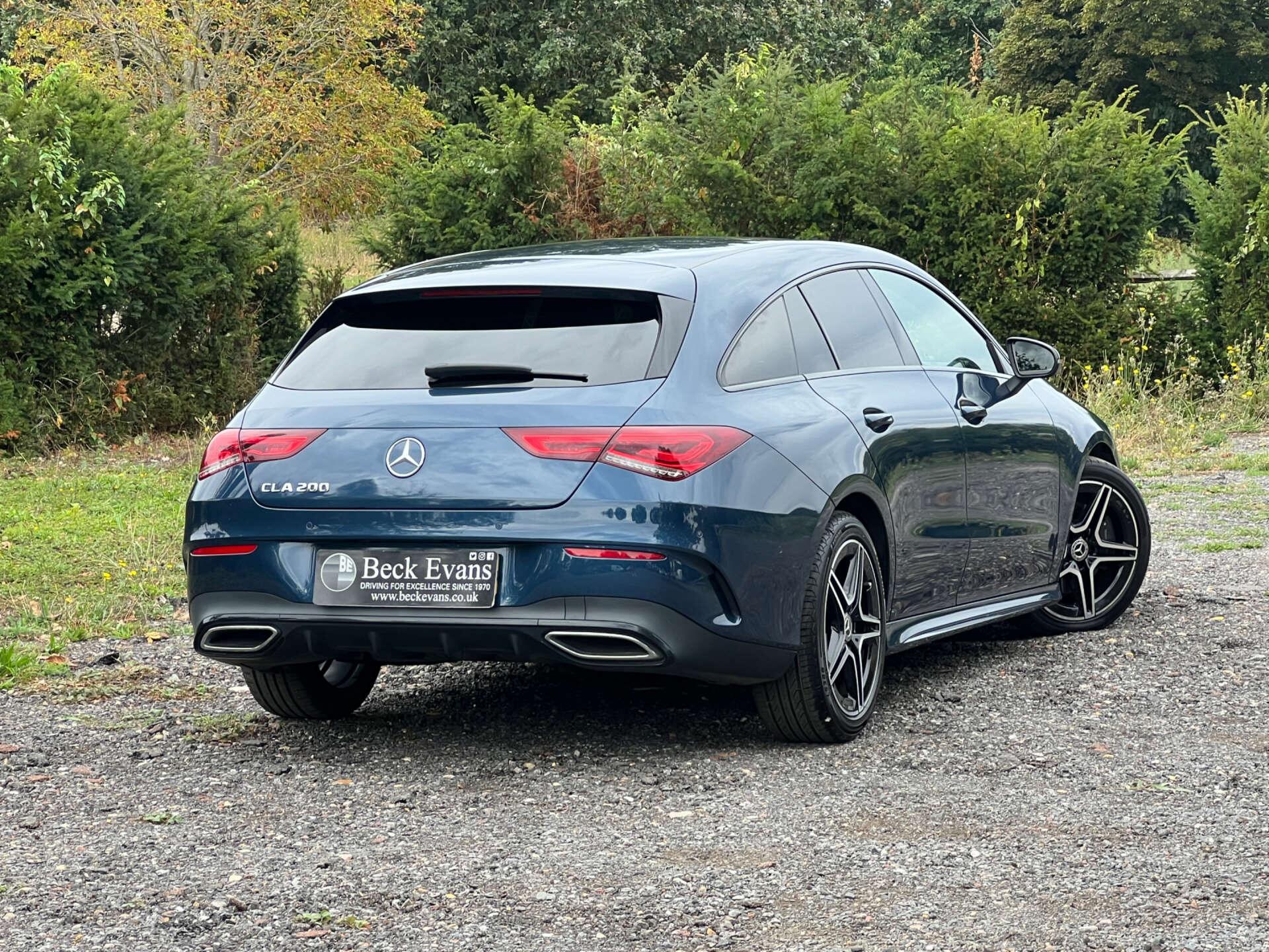 Mercedes-Benz Cla view 37