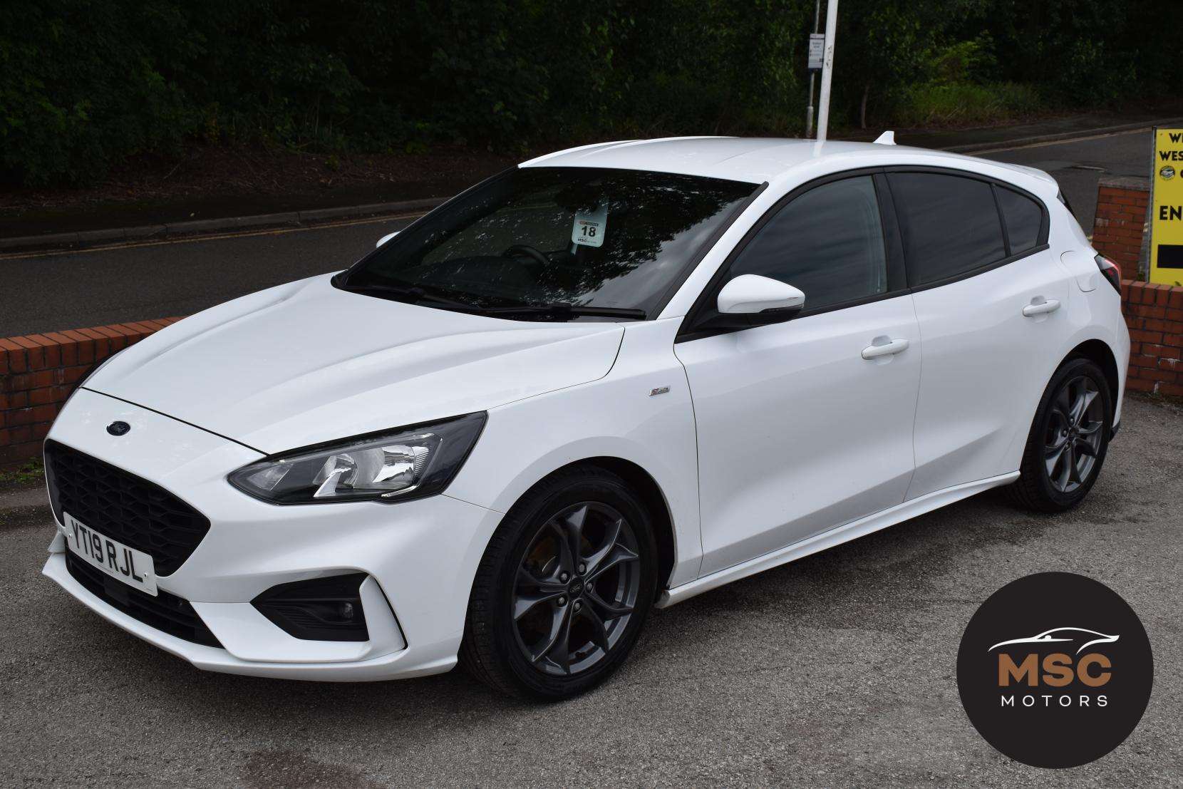 Ford Focus view 7