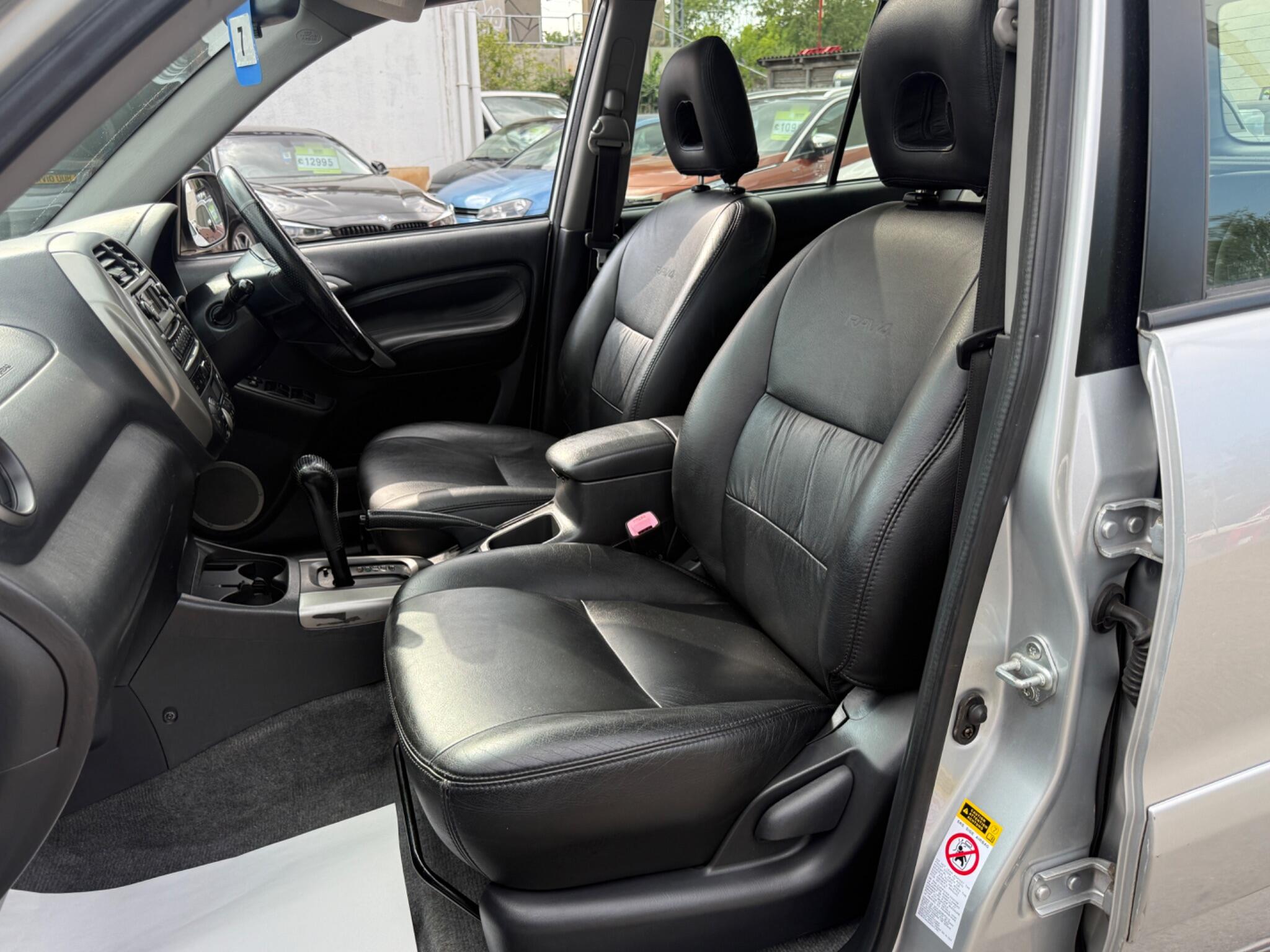 Toyota {Other Models} - Image 42