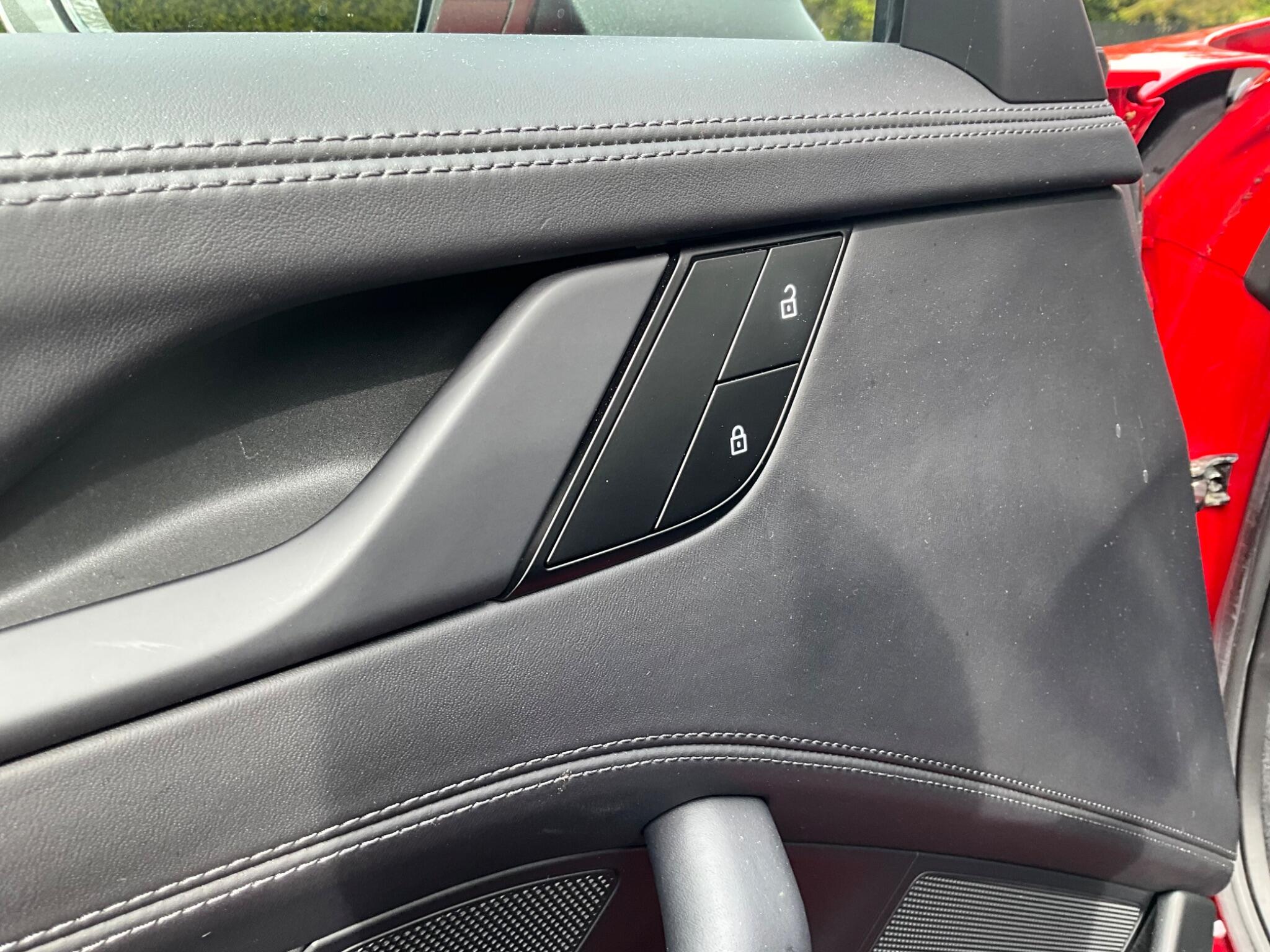 Porsche 911 view 43
