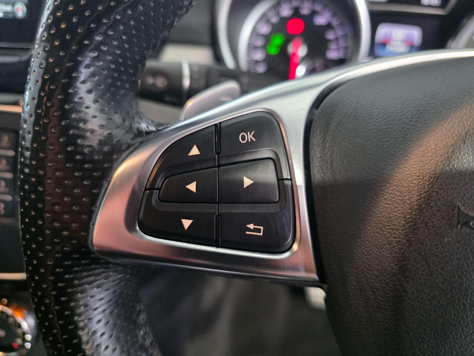 Mercedes-Benz Gle view 20