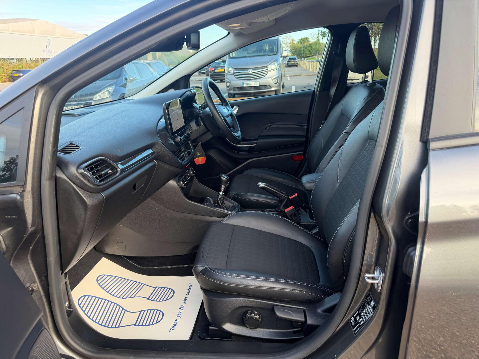 Ford Fiesta view 18
