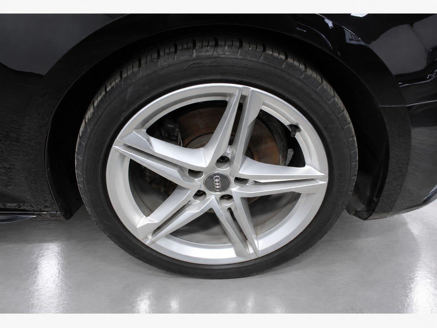 Audi A4 view 54