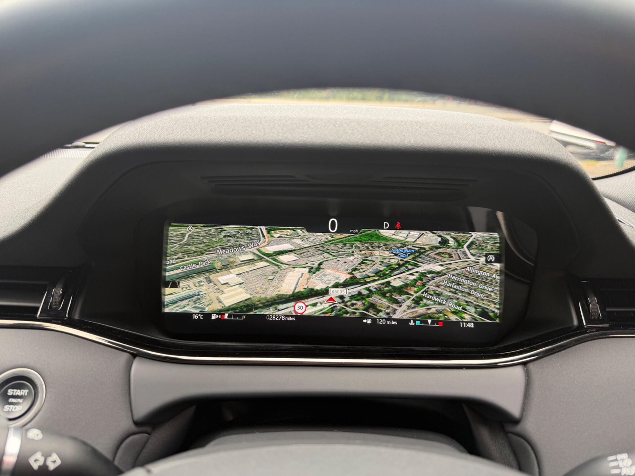 Land Rover Range Rover Evoque view 66