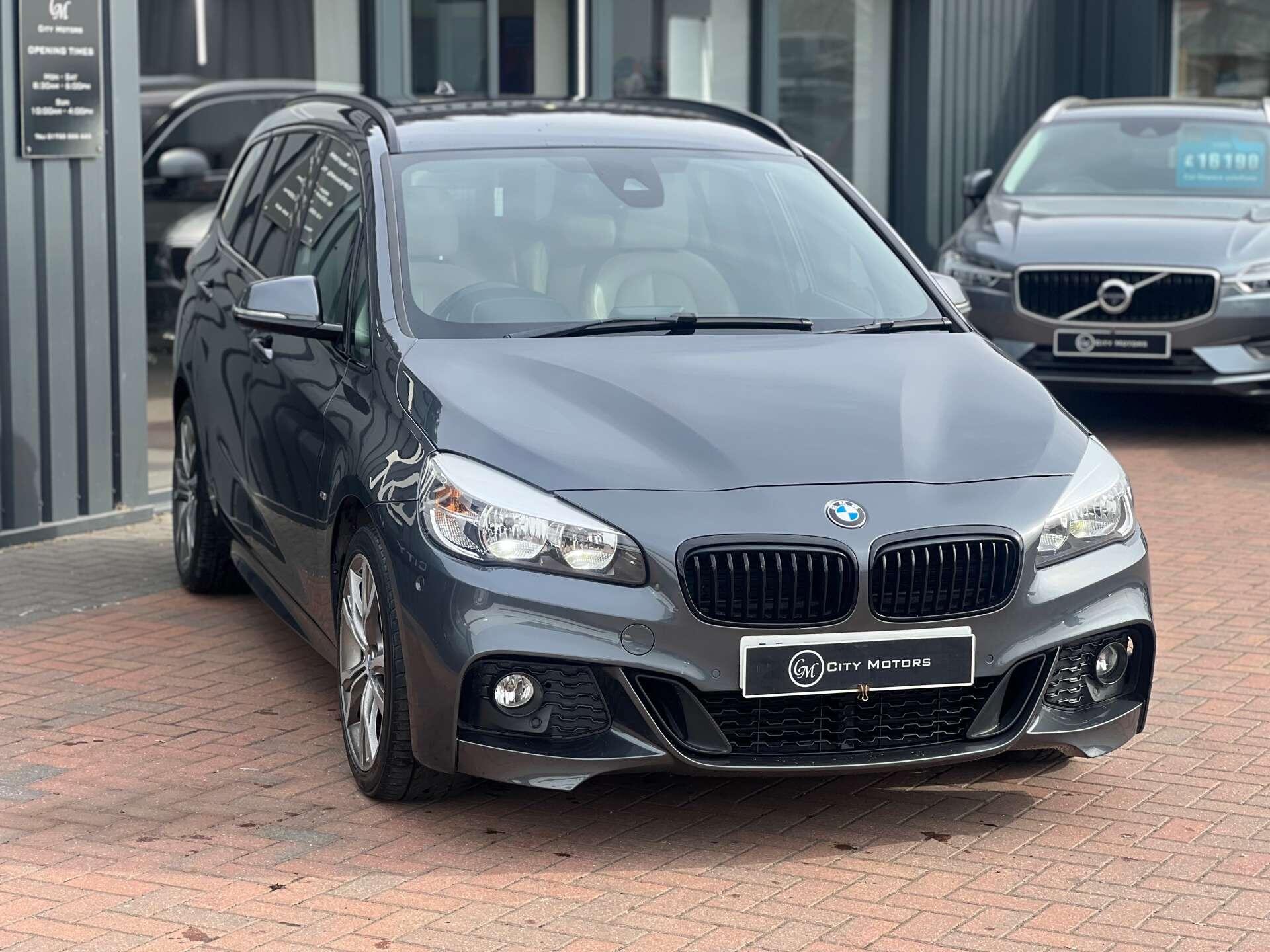 BMW 2 Series view 5