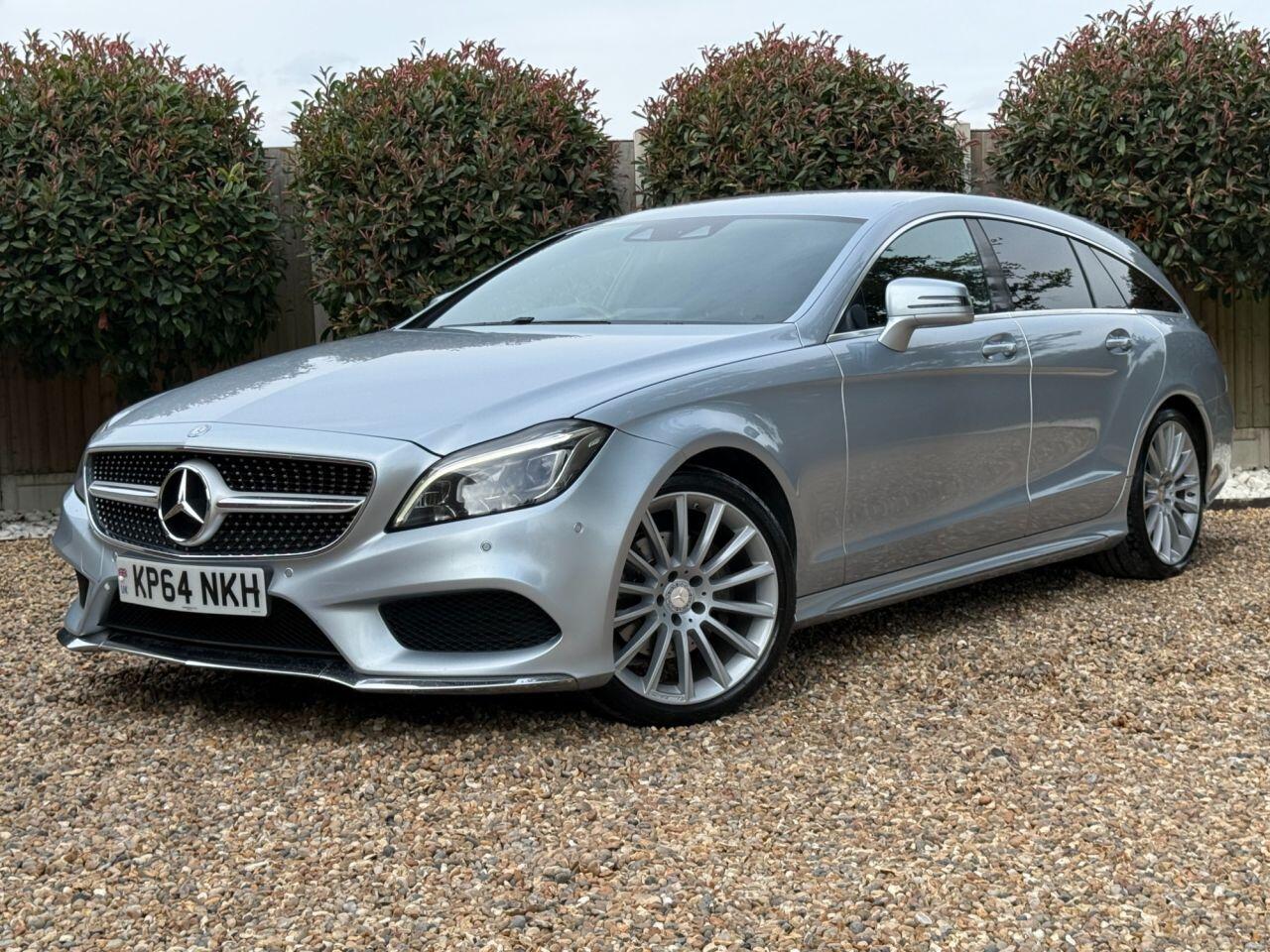 Mercedes-Benz CLS view 2