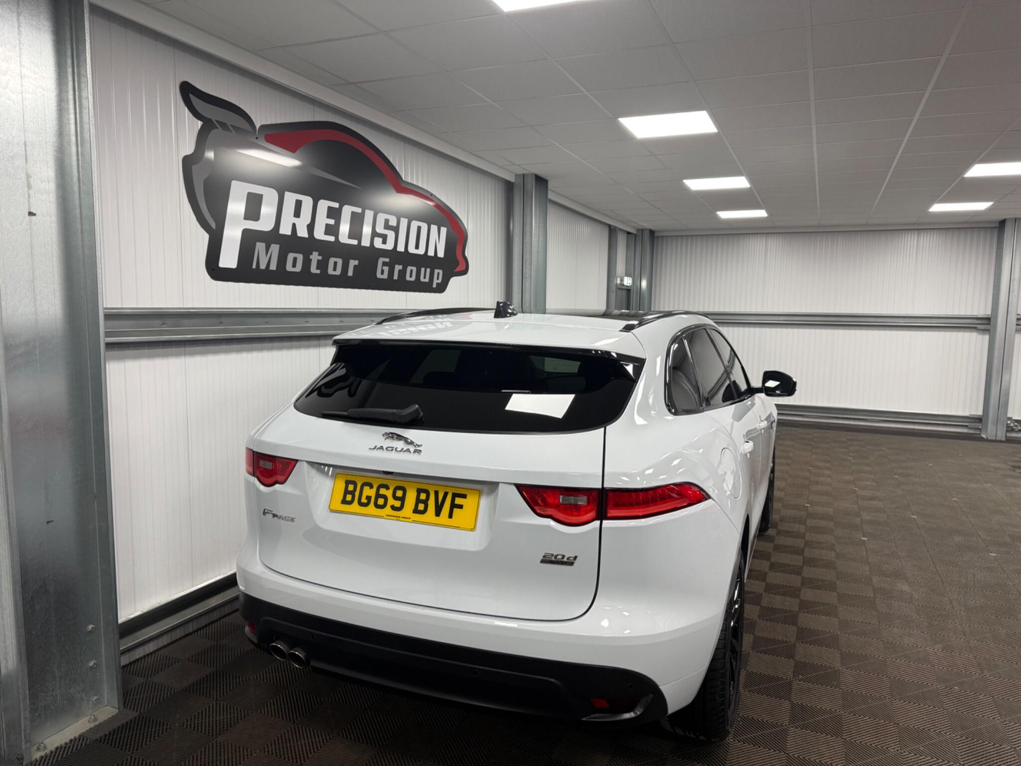 Jaguar F-Pace view 26