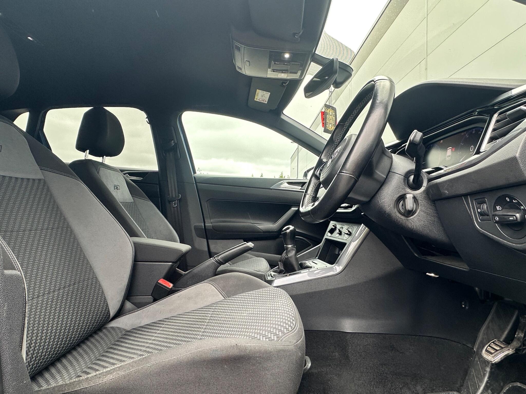 Volkswagen Polo view 27