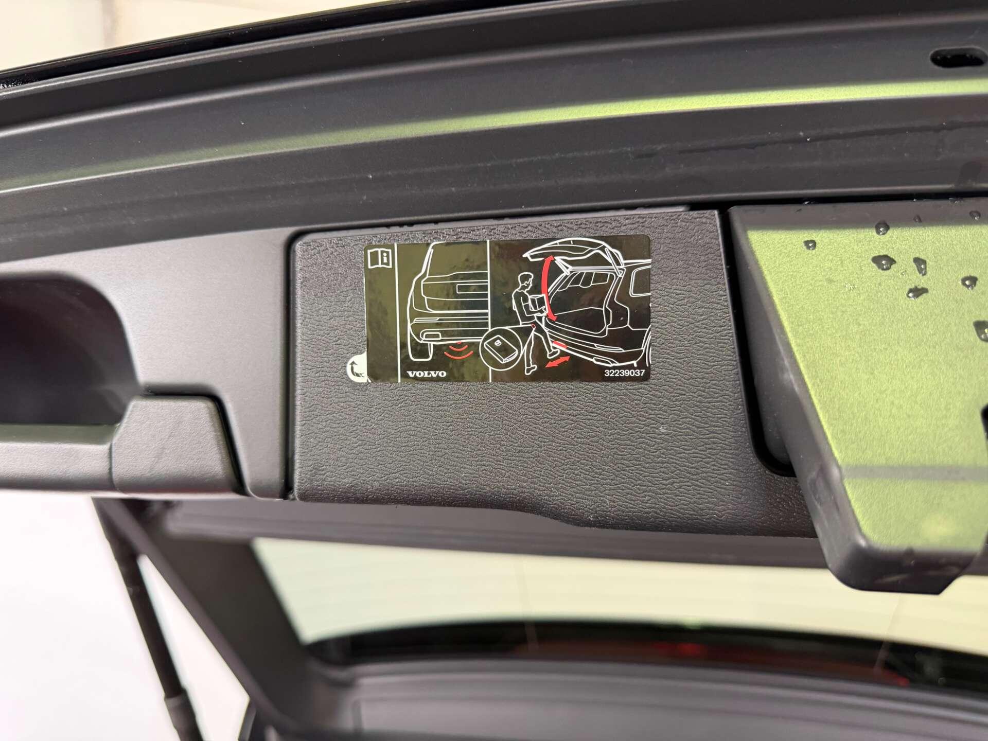 Volvo XC60 view 17