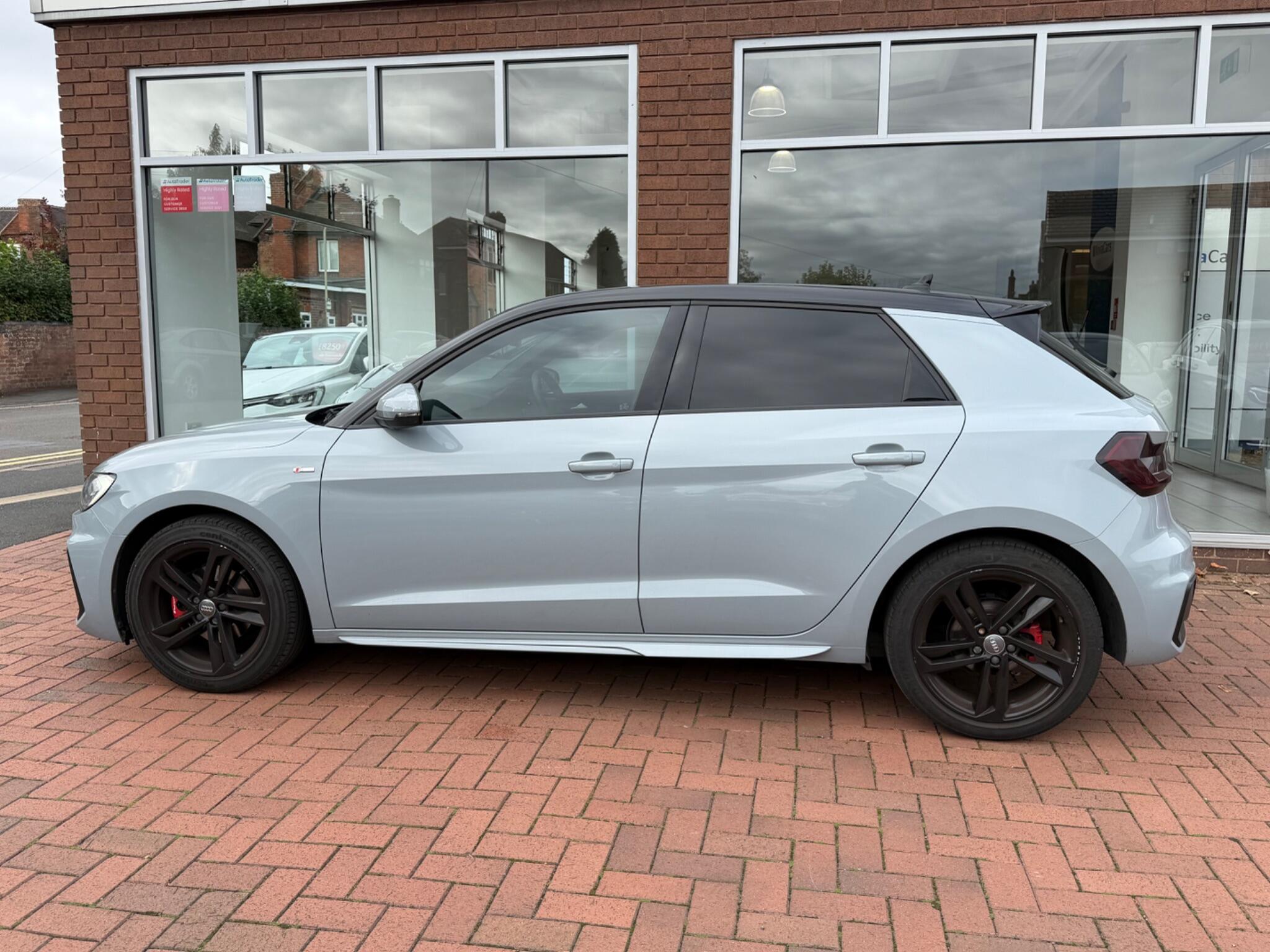 Audi A1 view 13