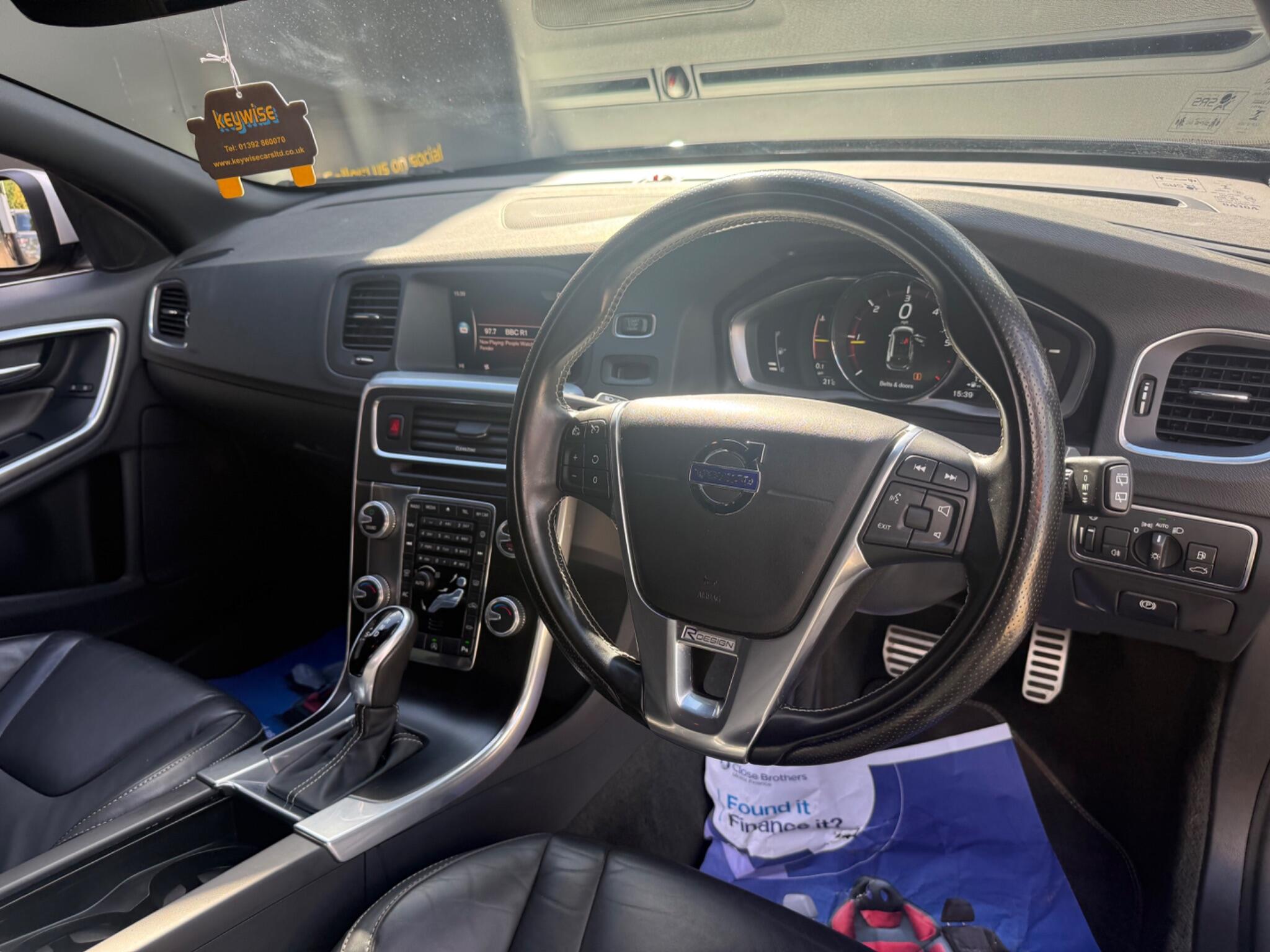 Volvo V60 view 21