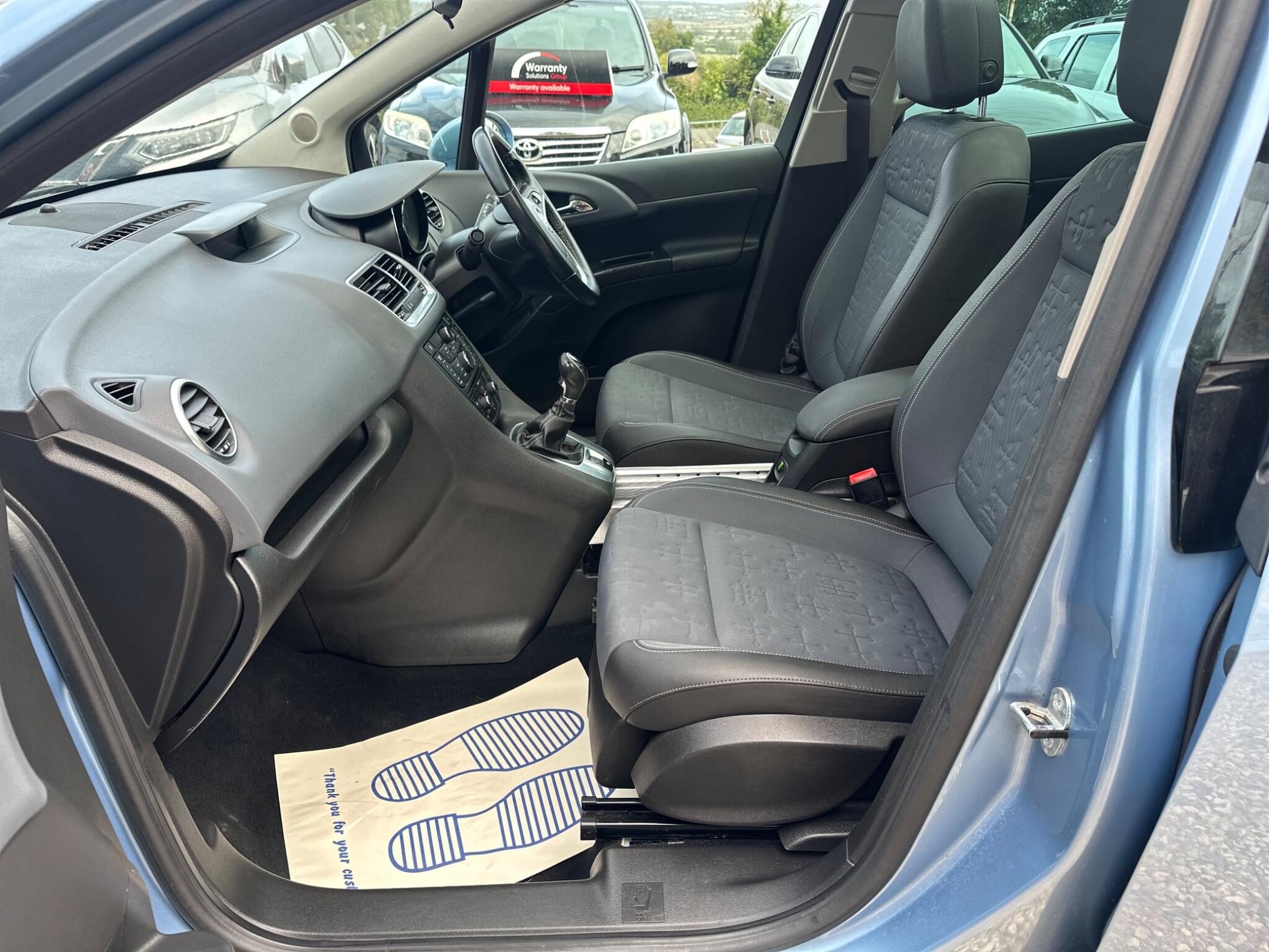 Vauxhall Meriva view 42