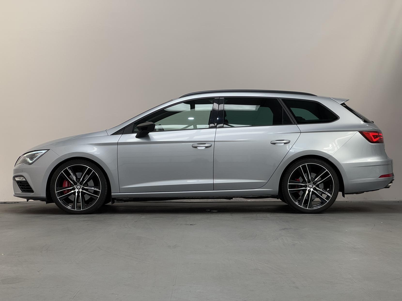 Seat Leon Leon view 7