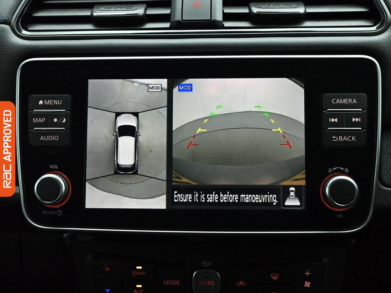 Nissan Leaf view 30